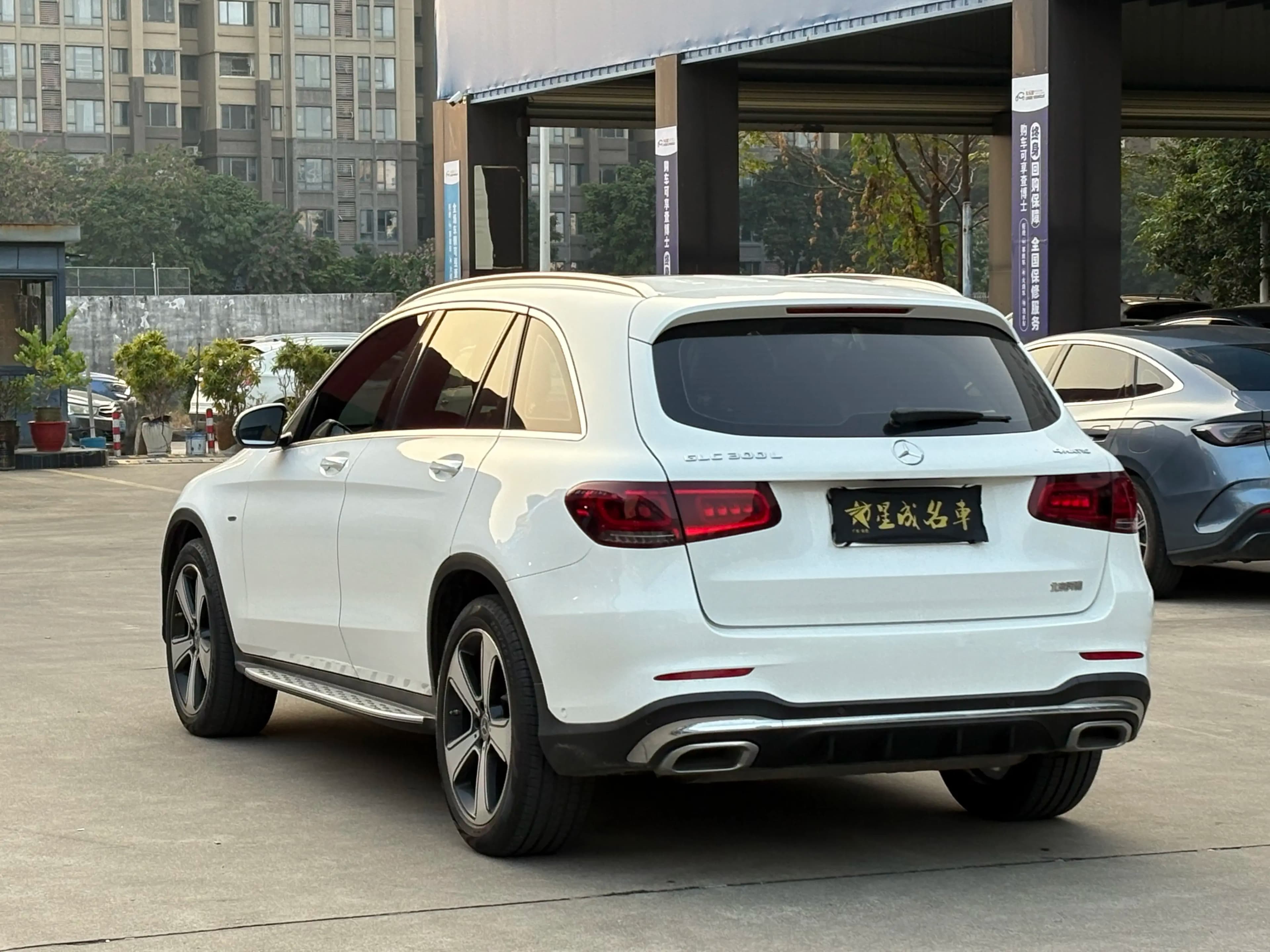 Mercedes-Benz GLC 2023 г. 22094 км. — фото 3