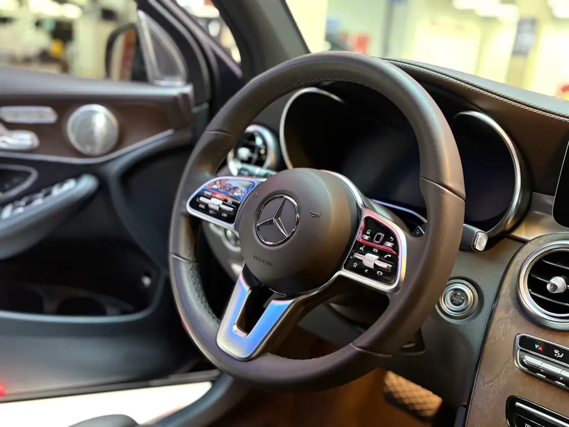 Mercedes-Benz GLC 2022 г. 28093 км. — фото 12