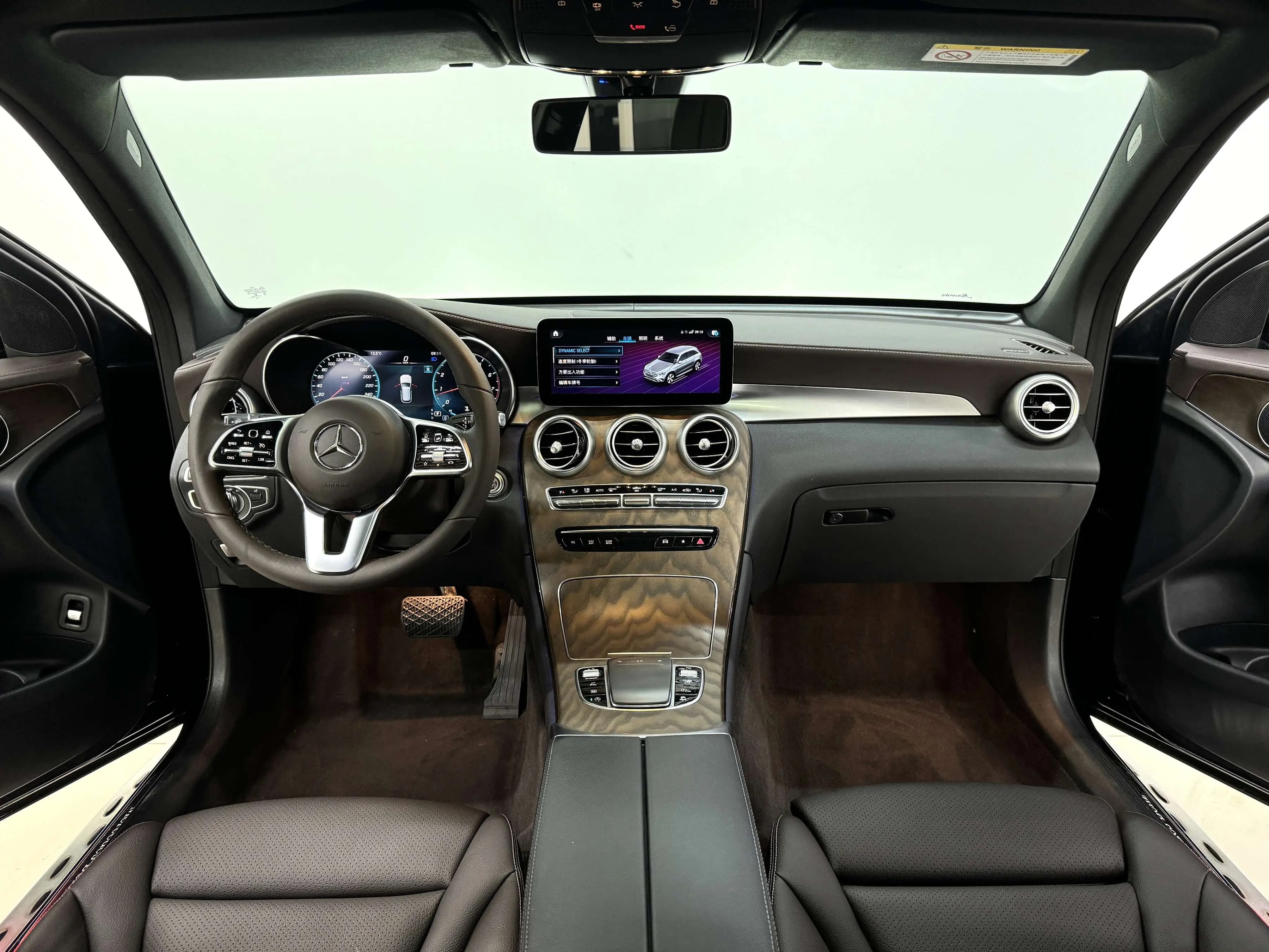 Mercedes-Benz GLC 2022 г. 43592 км. — фото 12