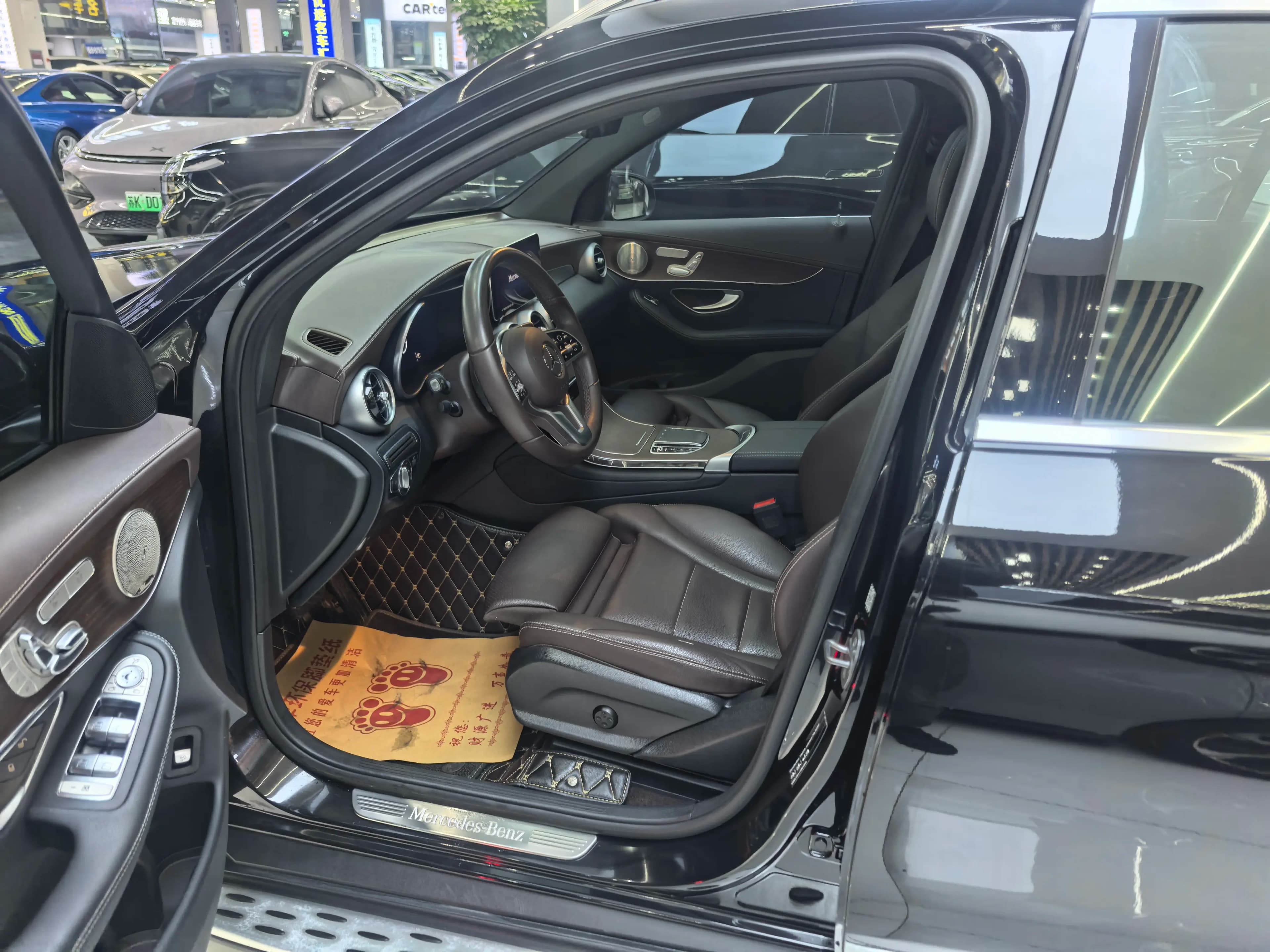 Mercedes-Benz GLC 2023 г. 62089 км. — фото 15