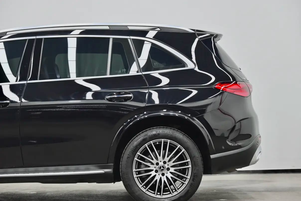 Mercedes-Benz GLC 2024 г. 49088 км. — фото 12