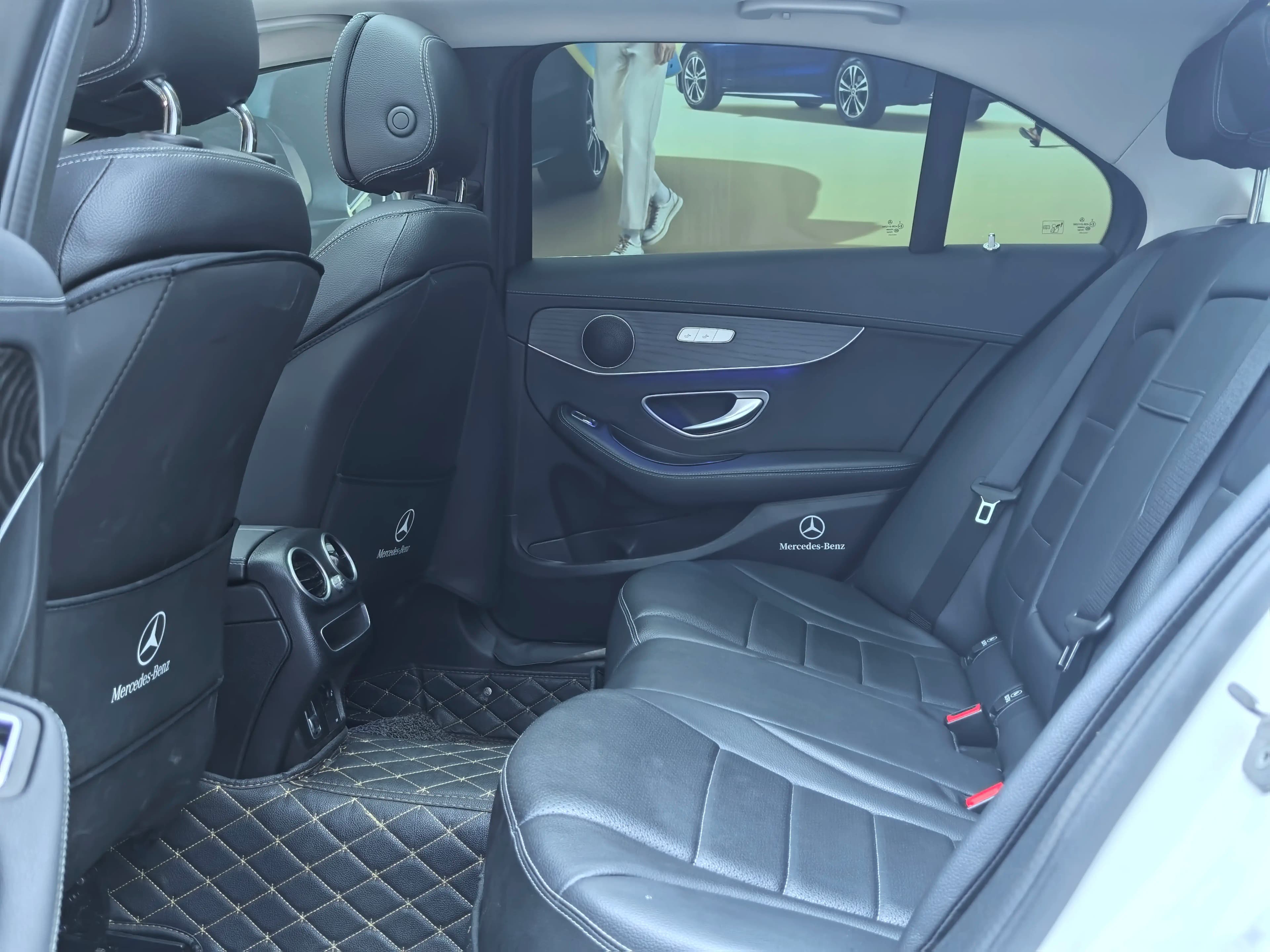Mercedes-Benz Mercedes Benz C Class 2021 г. 67097 км. — фото 24