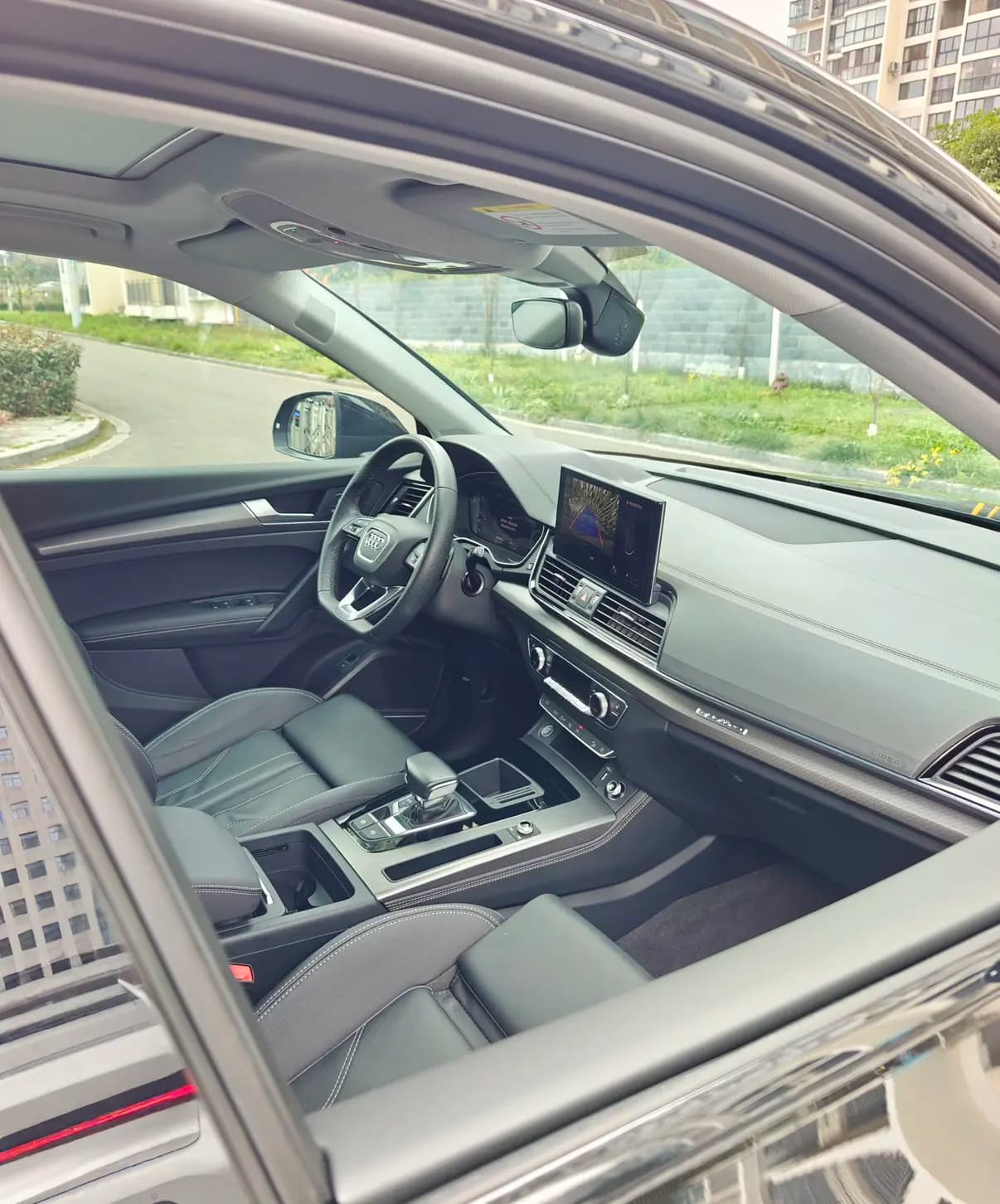 Audi Q5L 2023 г. 49026 км. — фото 7
