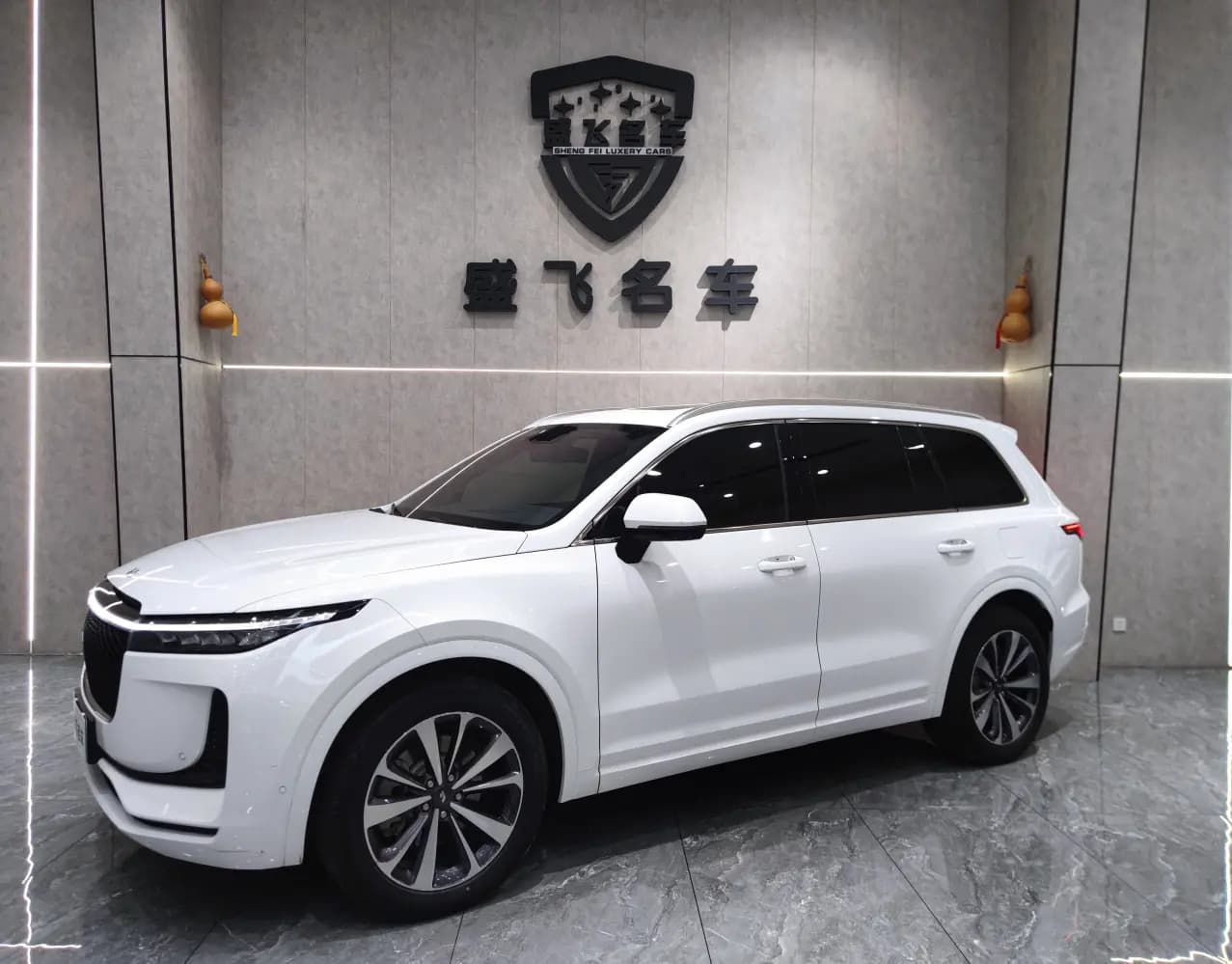 Lixiang ONE 2021 г. 58761 км.