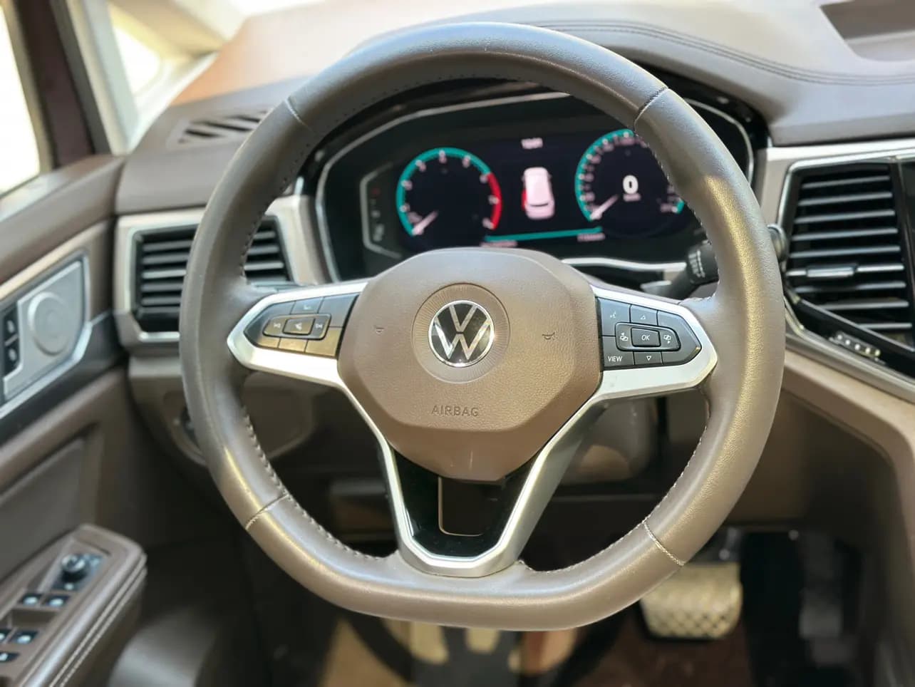 Volkswagen Weiran 2021 г. 71028 км. — фото 15