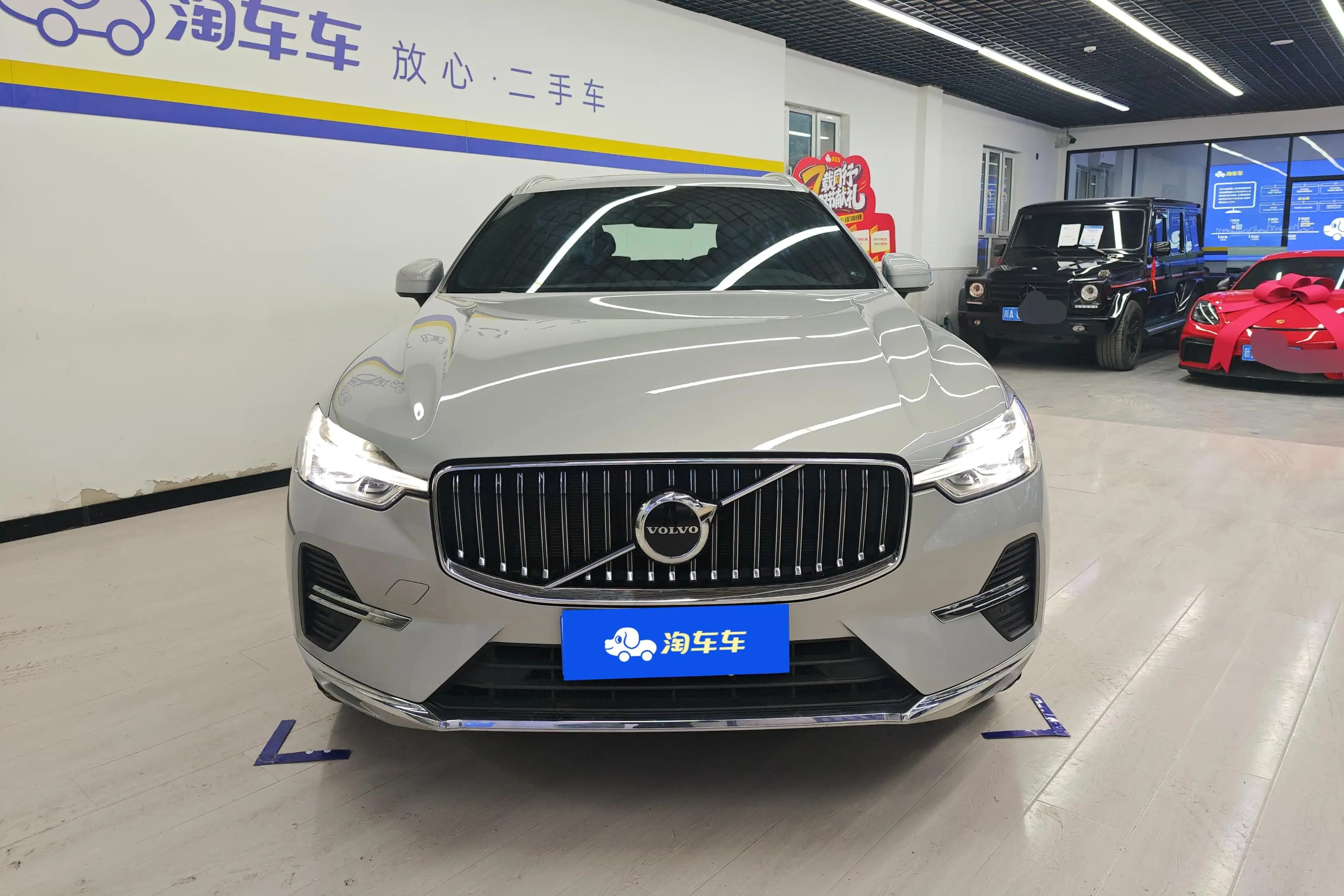 Volvo XC60 2023 г. 33447 км. — фото 2