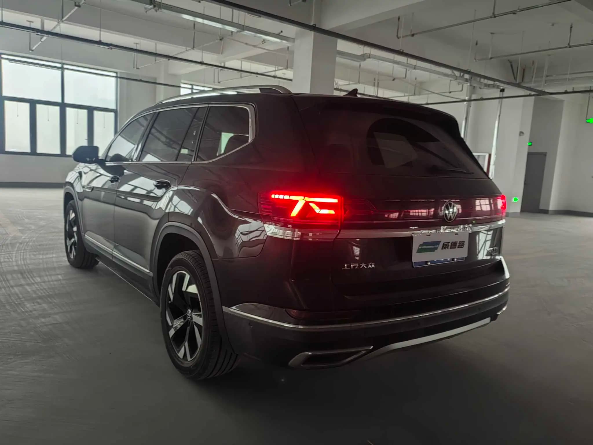 Volkswagen Teramont 2021 г. 61034 км. — фото 4