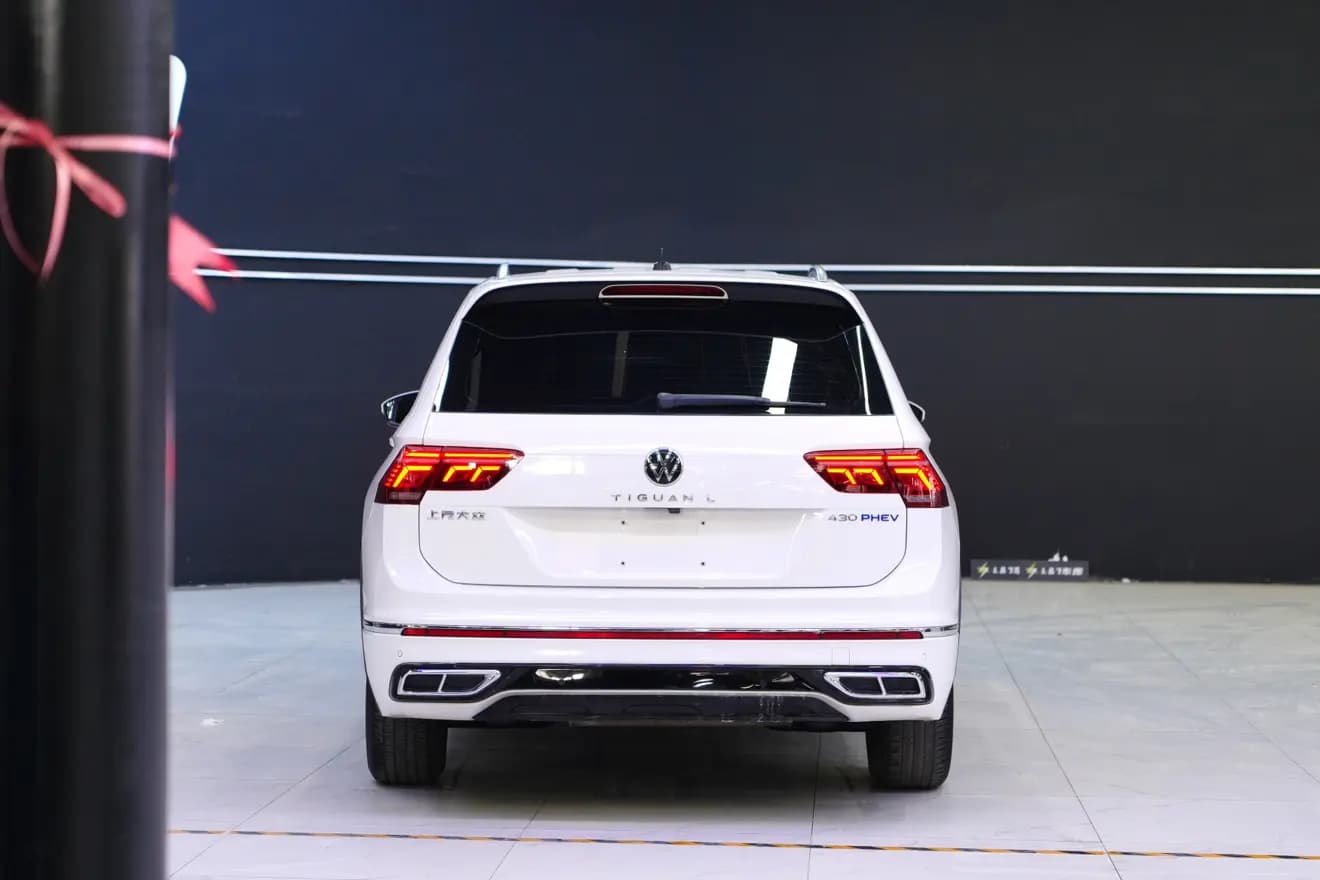 Volkswagen Tiguan L PHEV 2022 г. 54090 км. — фото 4