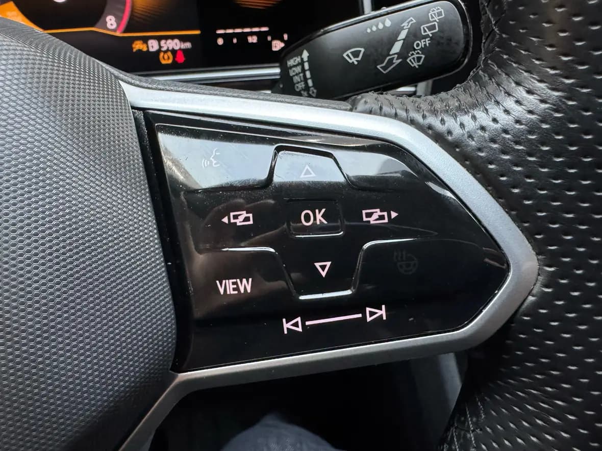 Volkswagen Tiguan L 2022 г. 98391 км. — фото 18