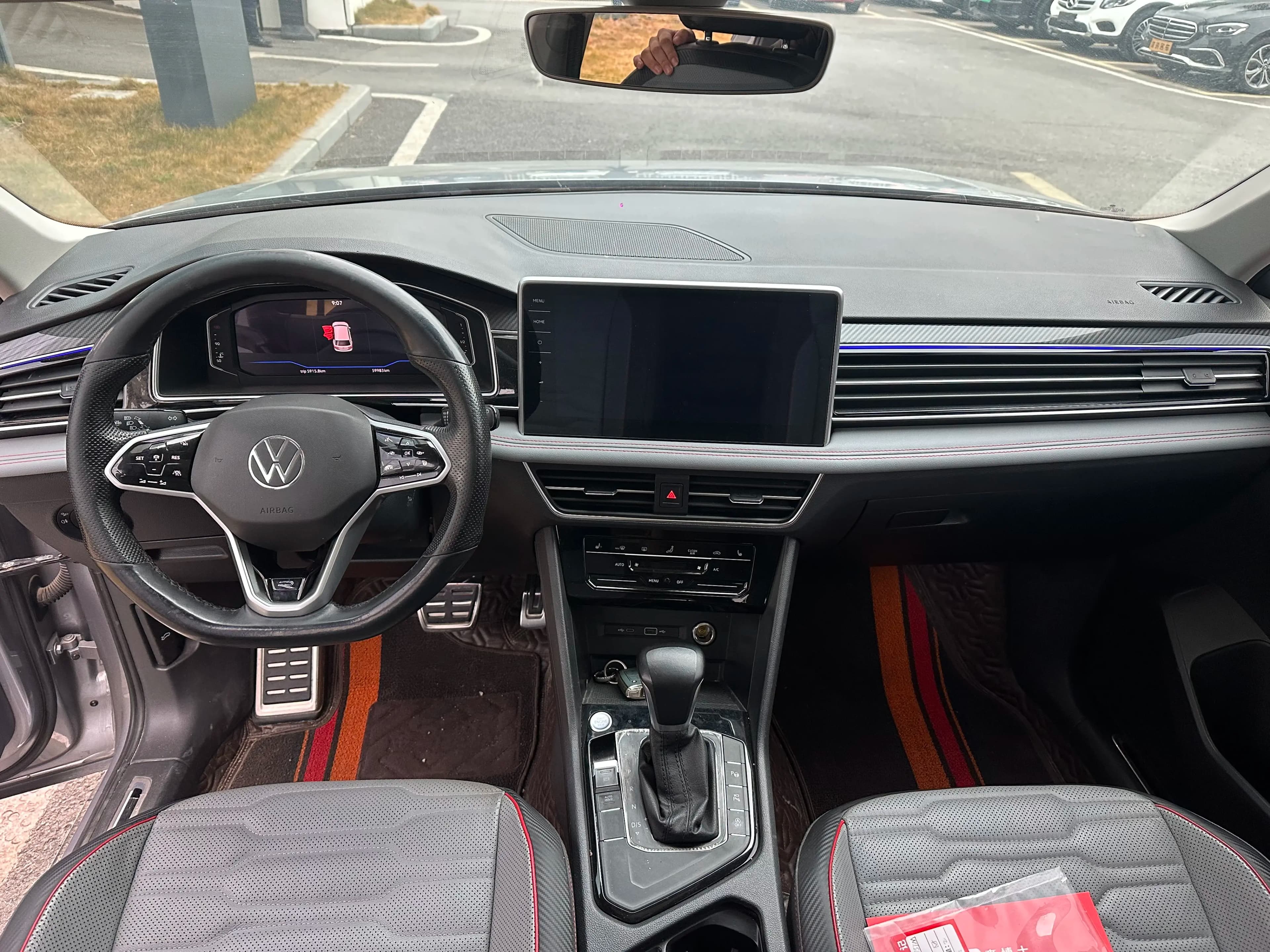 Volkswagen Tiguan L 2021 г. 60092 км. — фото 7