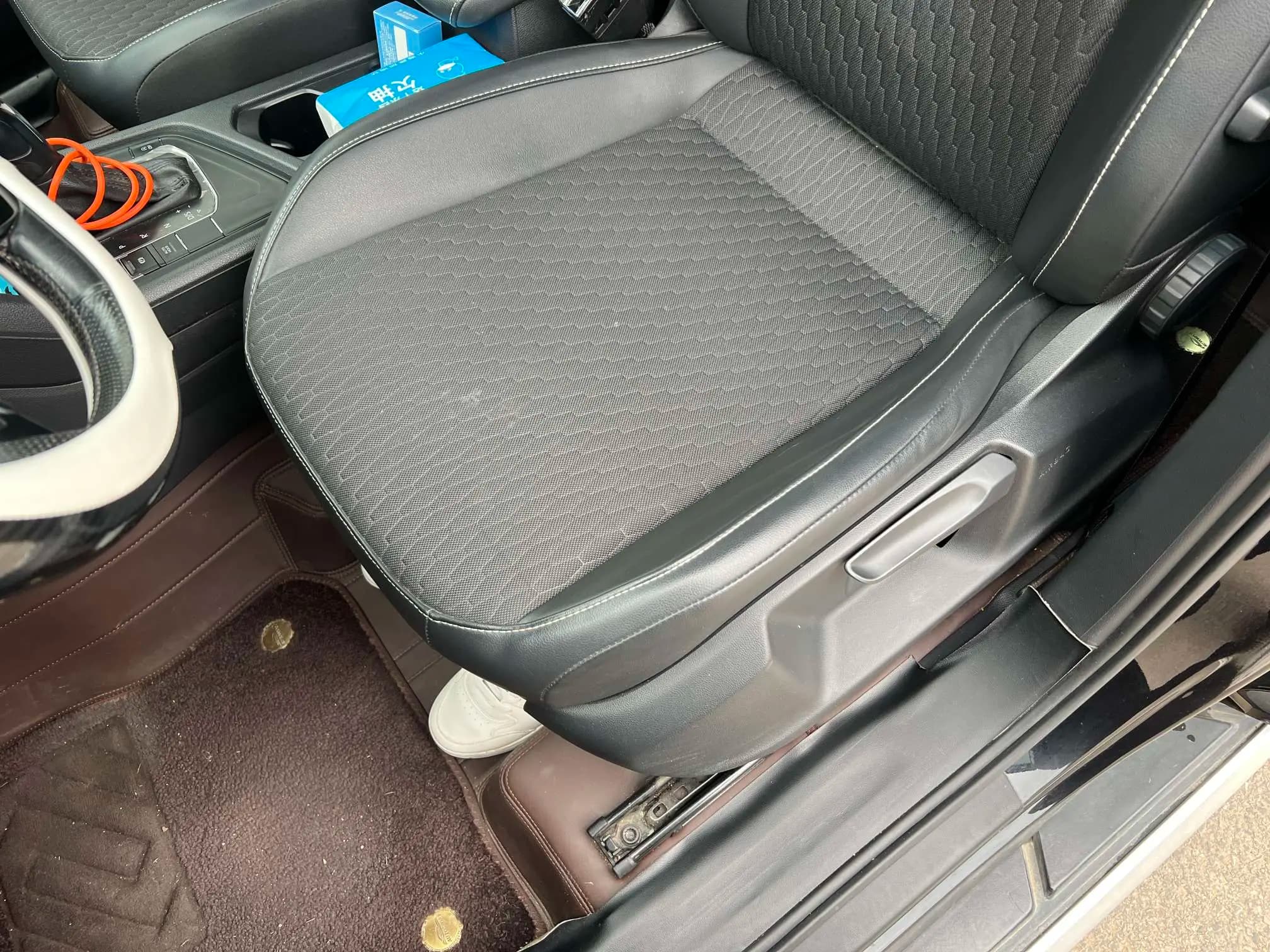 Volkswagen Tiguan L 2021 г. 84093 км. — фото 21