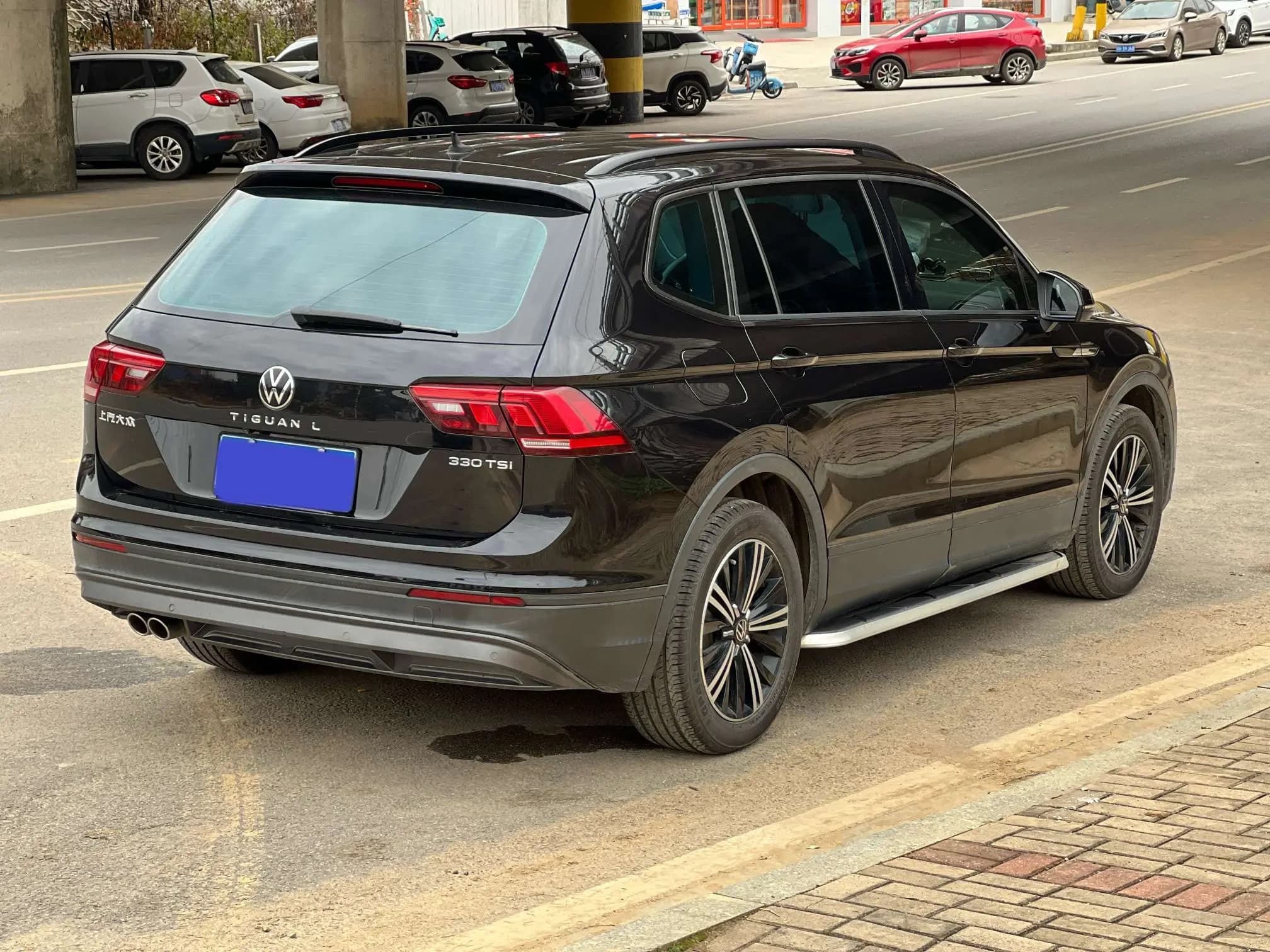 Volkswagen Tiguan L 2021 г. 84093 км. — фото 7