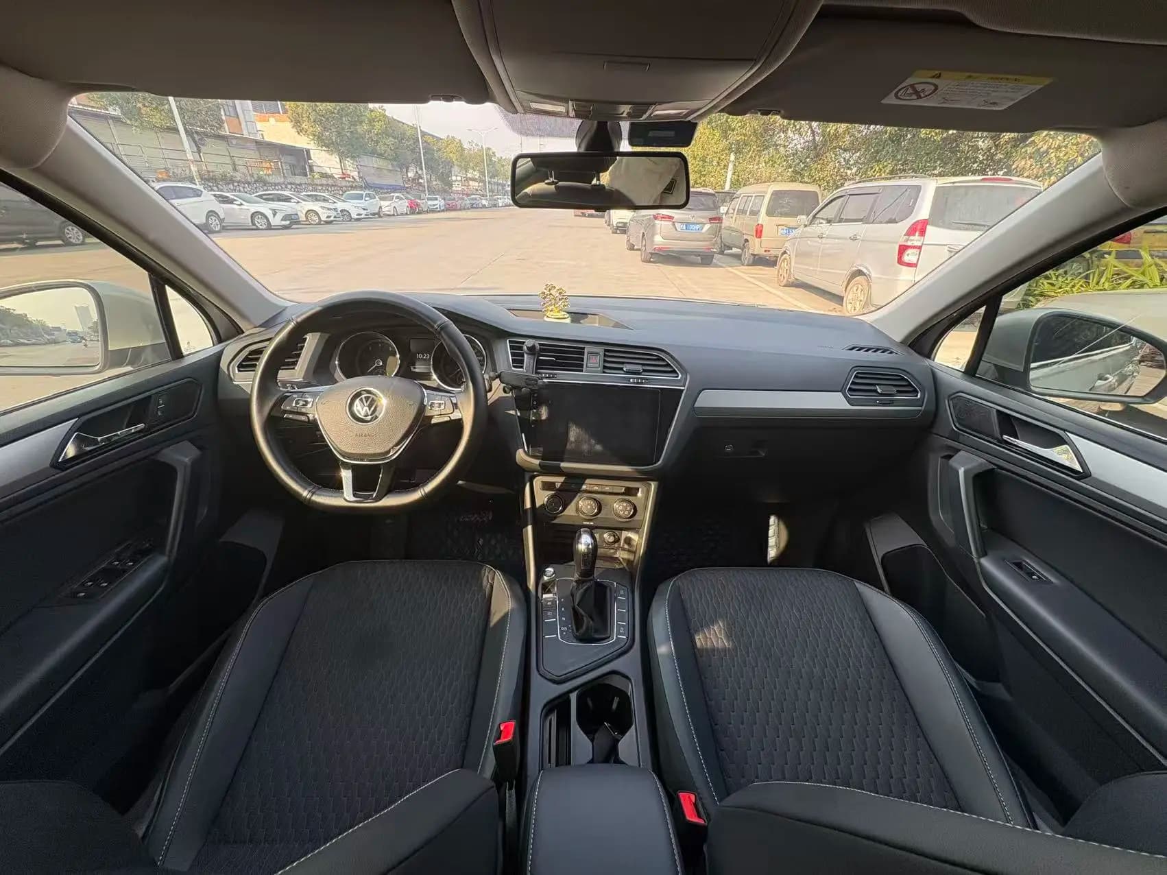 Volkswagen Tiguan L 2021 г. 158994 км. — фото 7