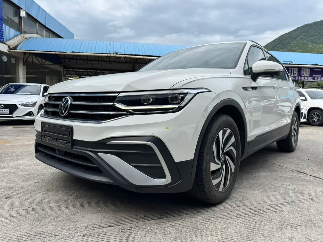 Volkswagen Tiguan L 2022 г. 39095 км.