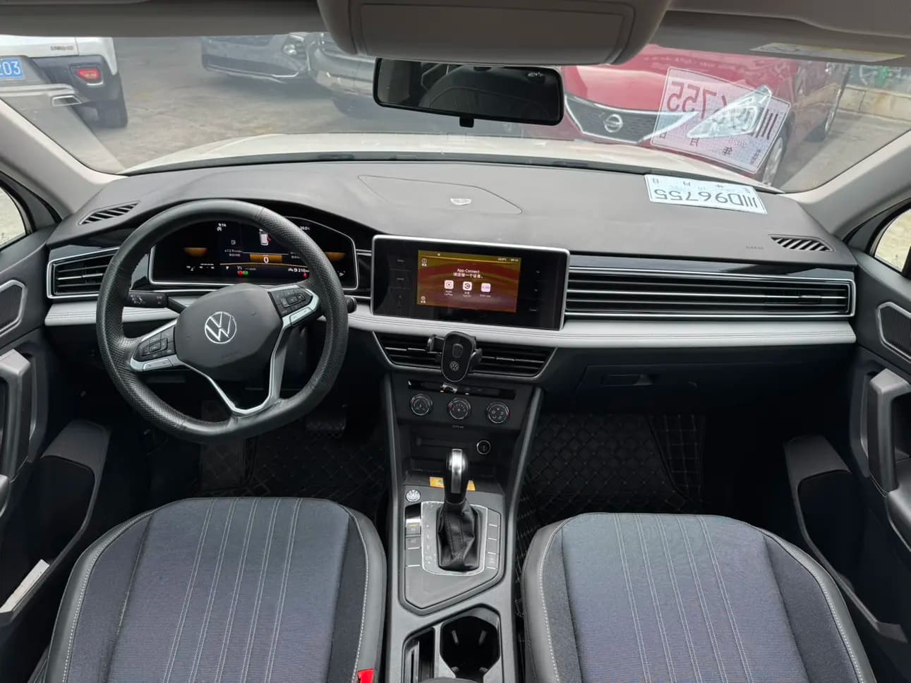 Volkswagen Tiguan L 2022 г. 39095 км. — фото 7