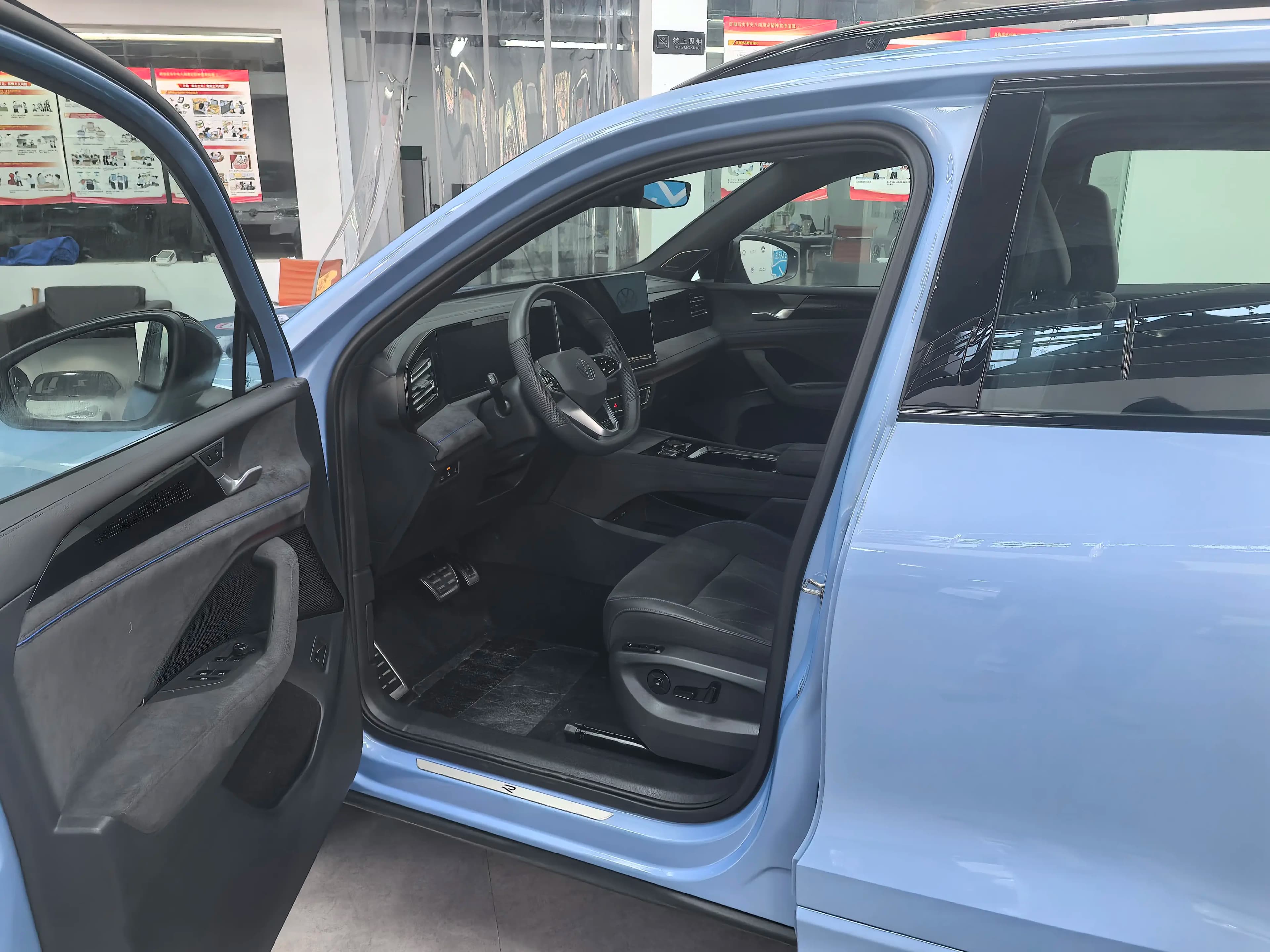 Volkswagen Tiguan L 2024 г. 4896 км. — фото 13