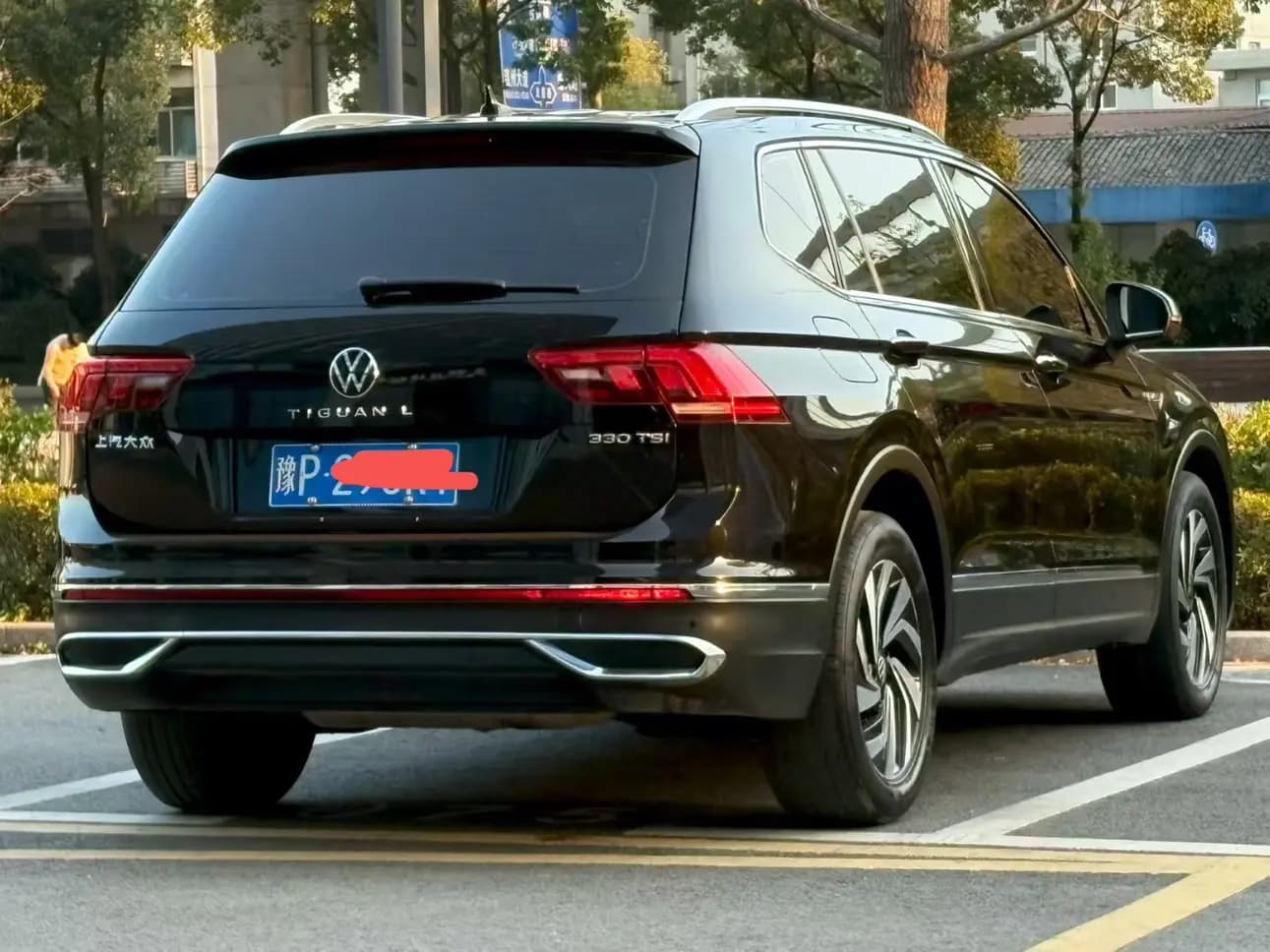 Volkswagen Tiguan L 2022 г. 60097 км. — фото 6