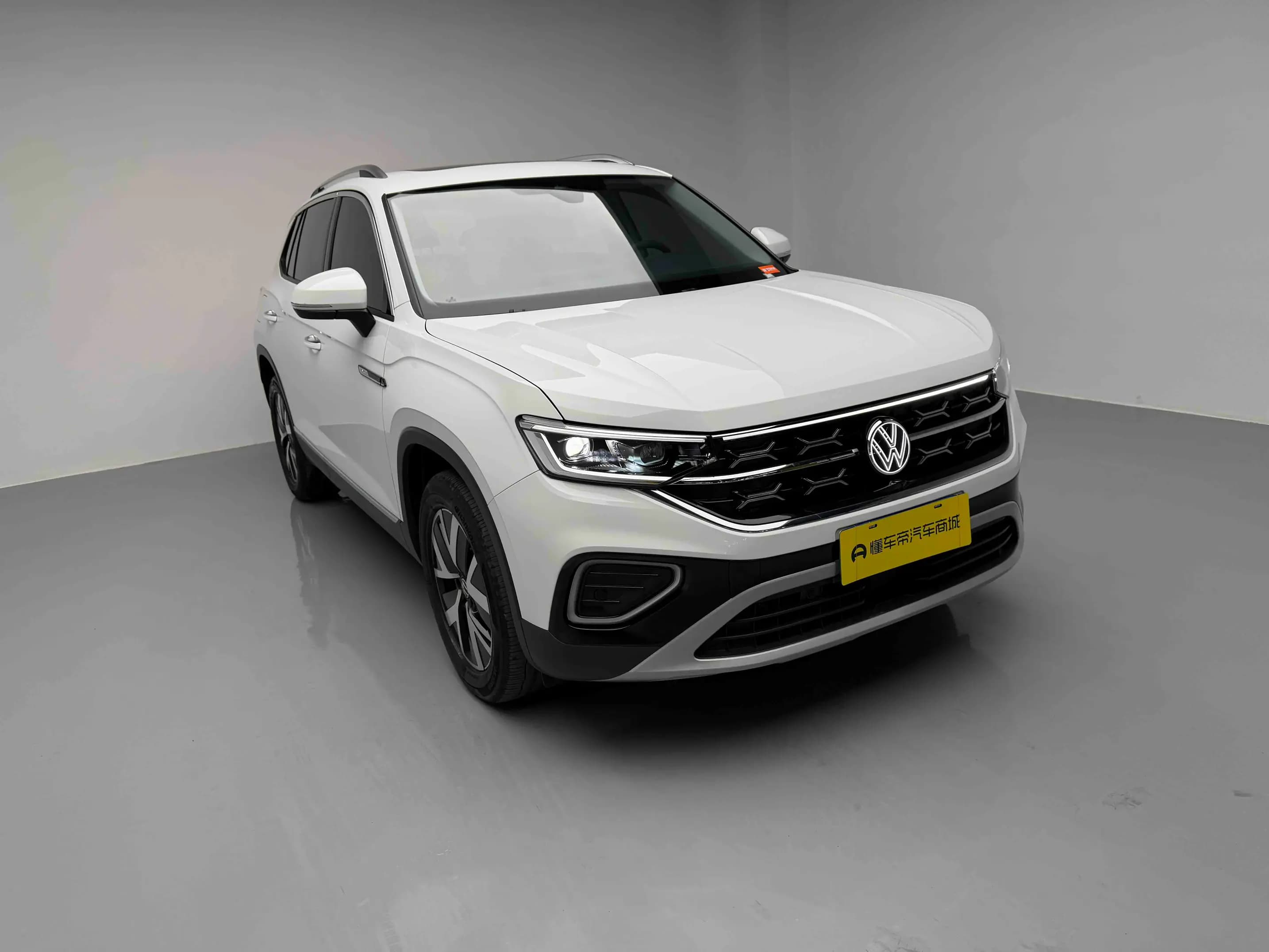 Volkswagen Tayron 2024 г. 25400 км. — фото 3