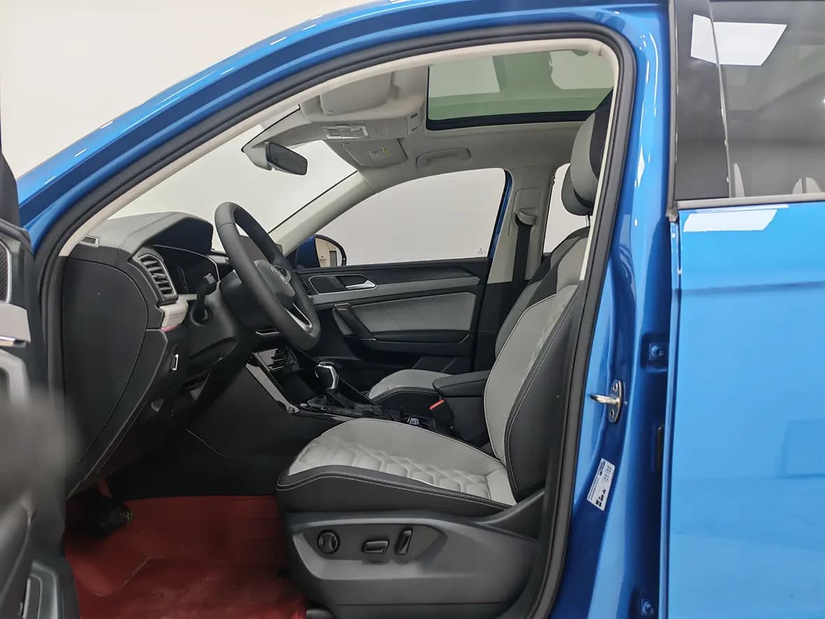 Volkswagen Tayron 2023 г. 23000 км. — фото 12