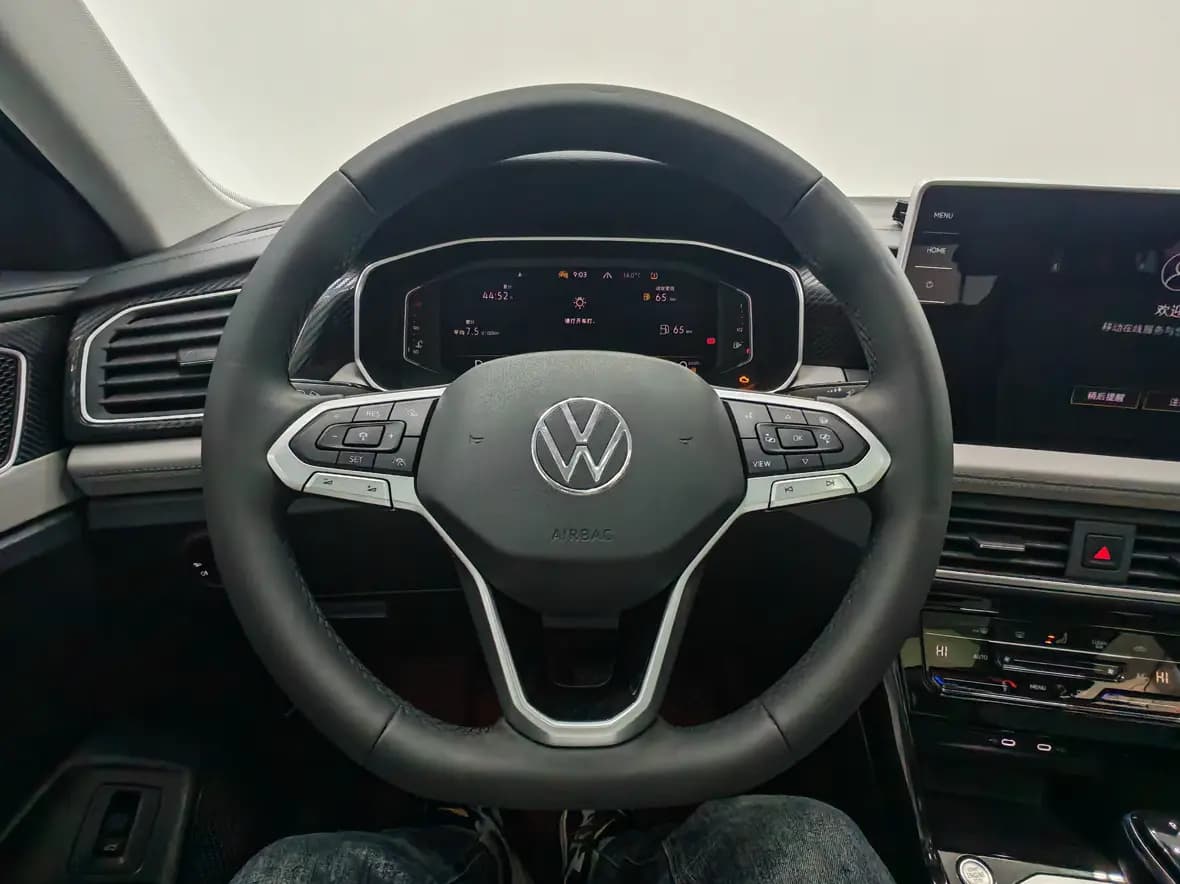 Volkswagen Tayron 2023 г. 23000 км. — фото 10