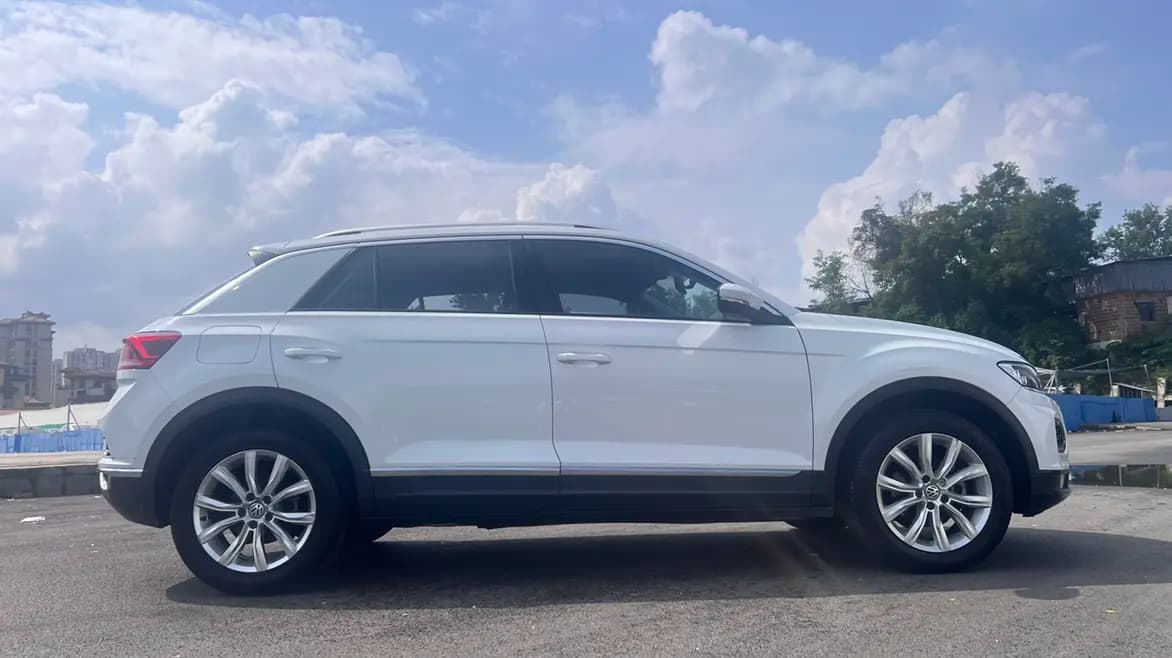 Volkswagen T-Roc 2021 г. 65020 км. — фото 7