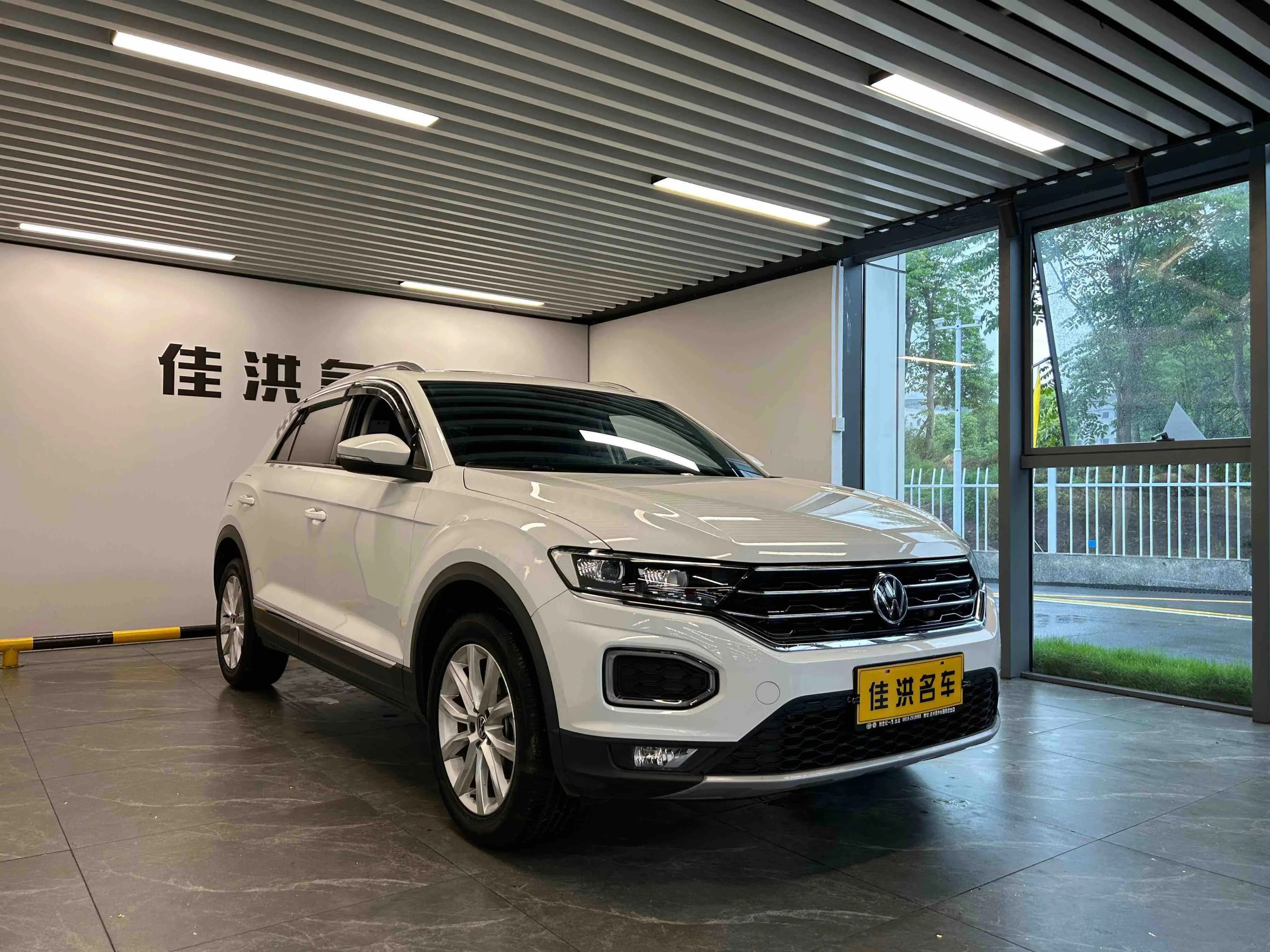 Volkswagen T-Roc 2023 г. 22021 км. — фото 3