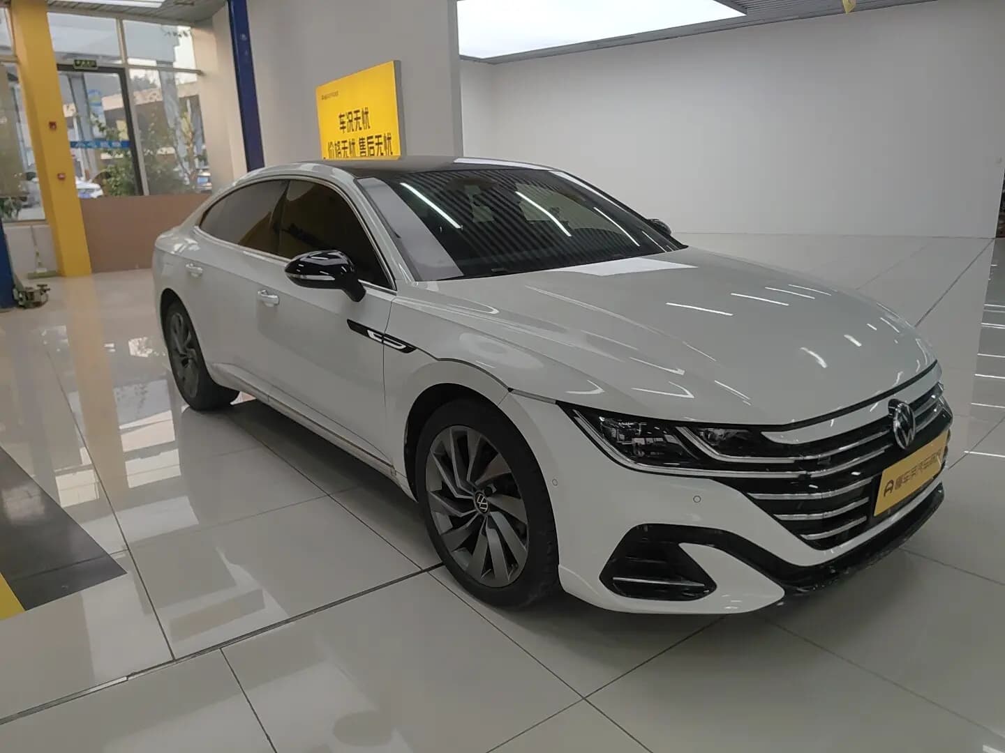 Volkswagen Arteon 2022 г. 32178 км. — фото 3