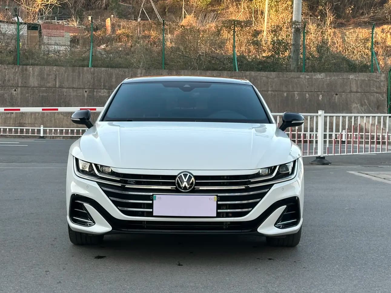 Volkswagen Arteon 2023 г. 37077 км. — фото 2