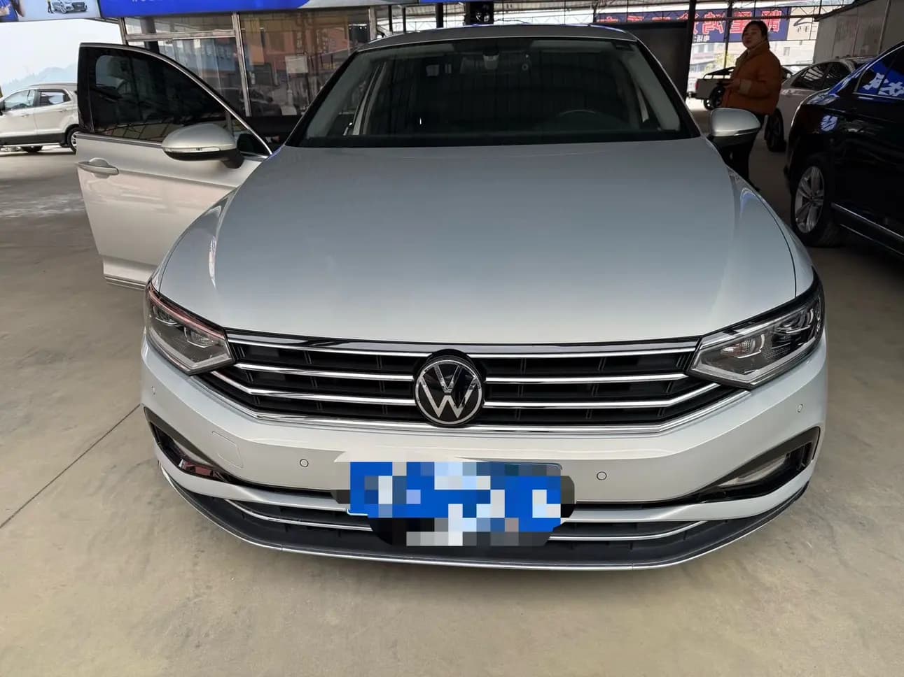 Volkswagen Magotan 2021 г. 41019 км. — фото 4