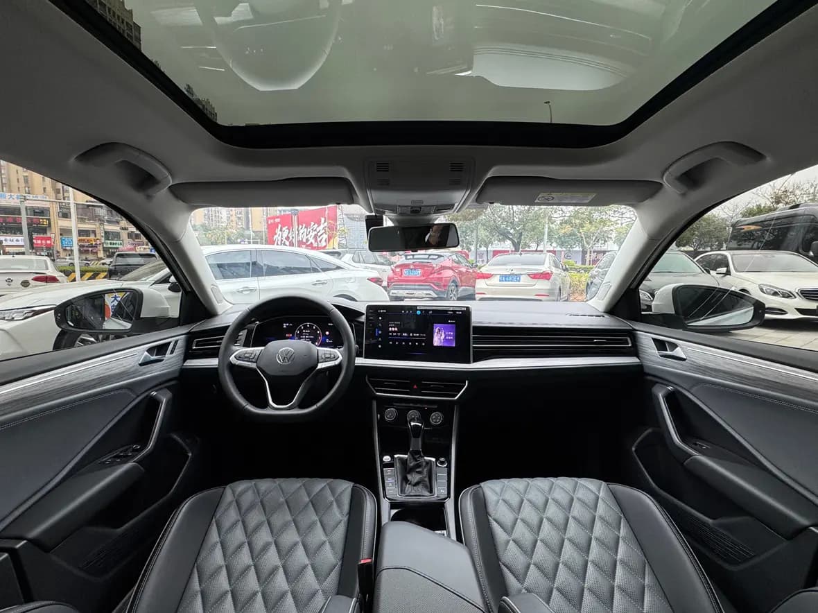 Volkswagen Sagitar 2024 г. 16066 км. — фото 13