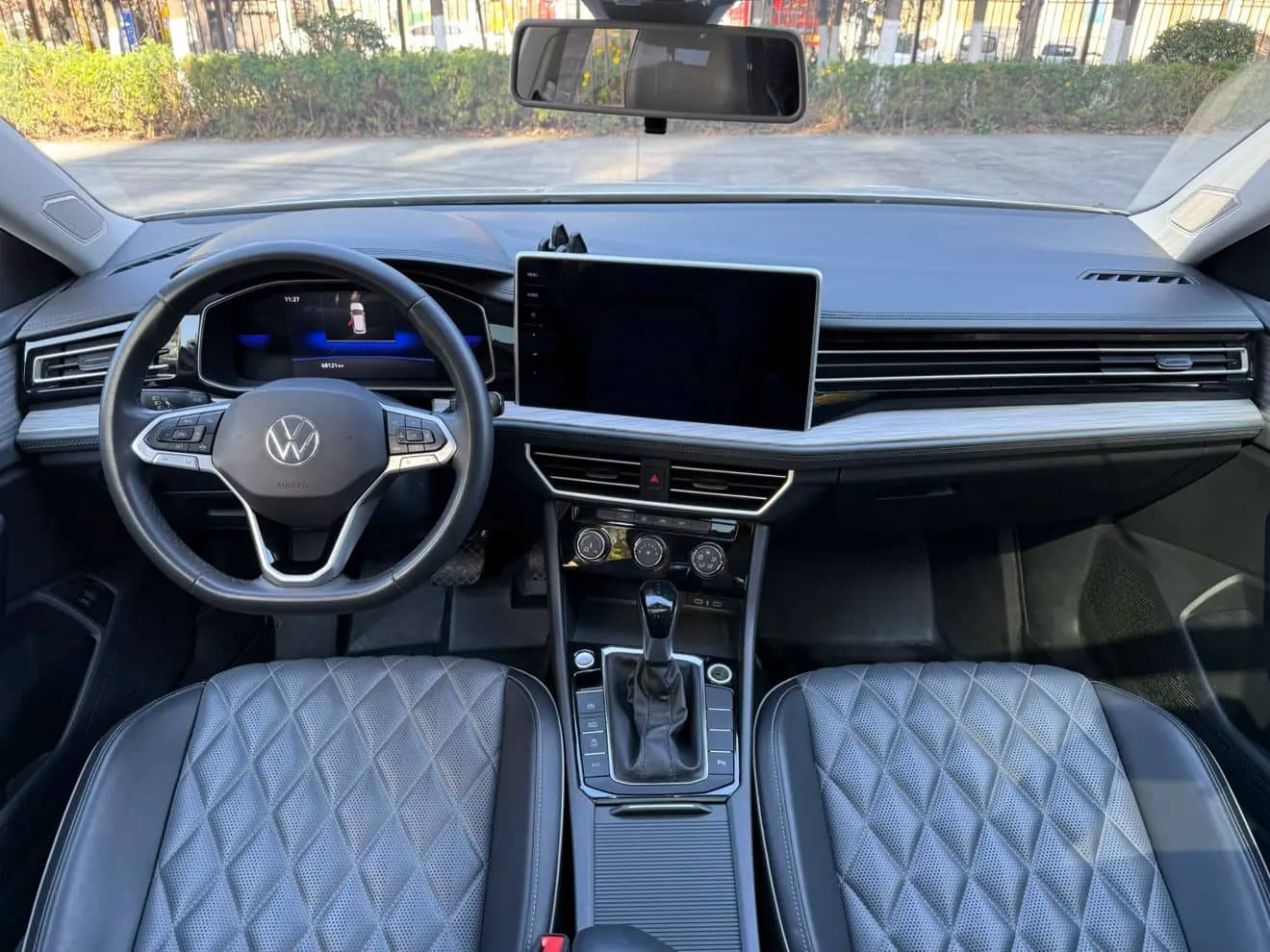 Volkswagen Sagitar 2023 г. 67067 км. — фото 13