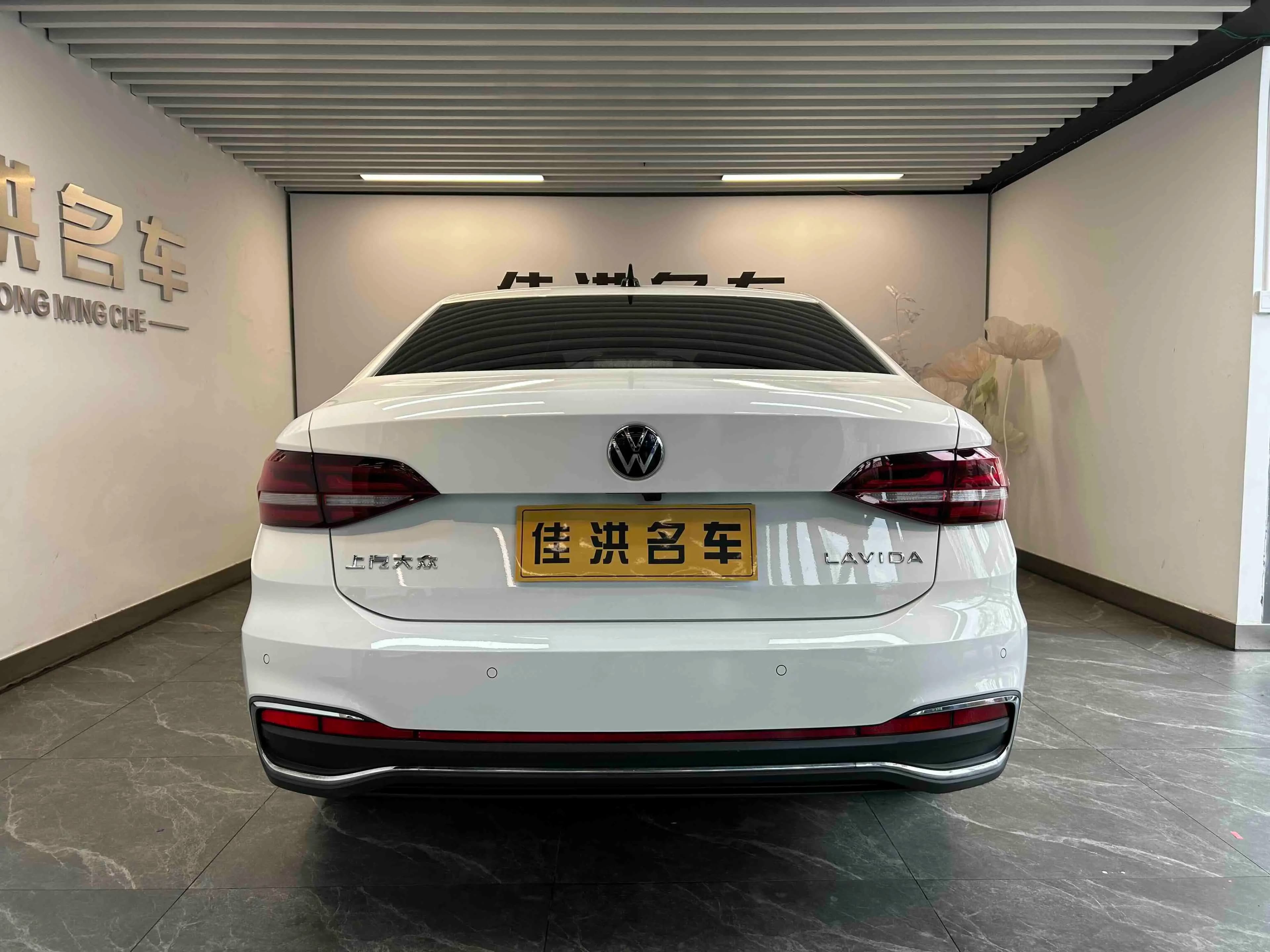 Volkswagen Lavida 2023 г. 43000 км. — фото 4