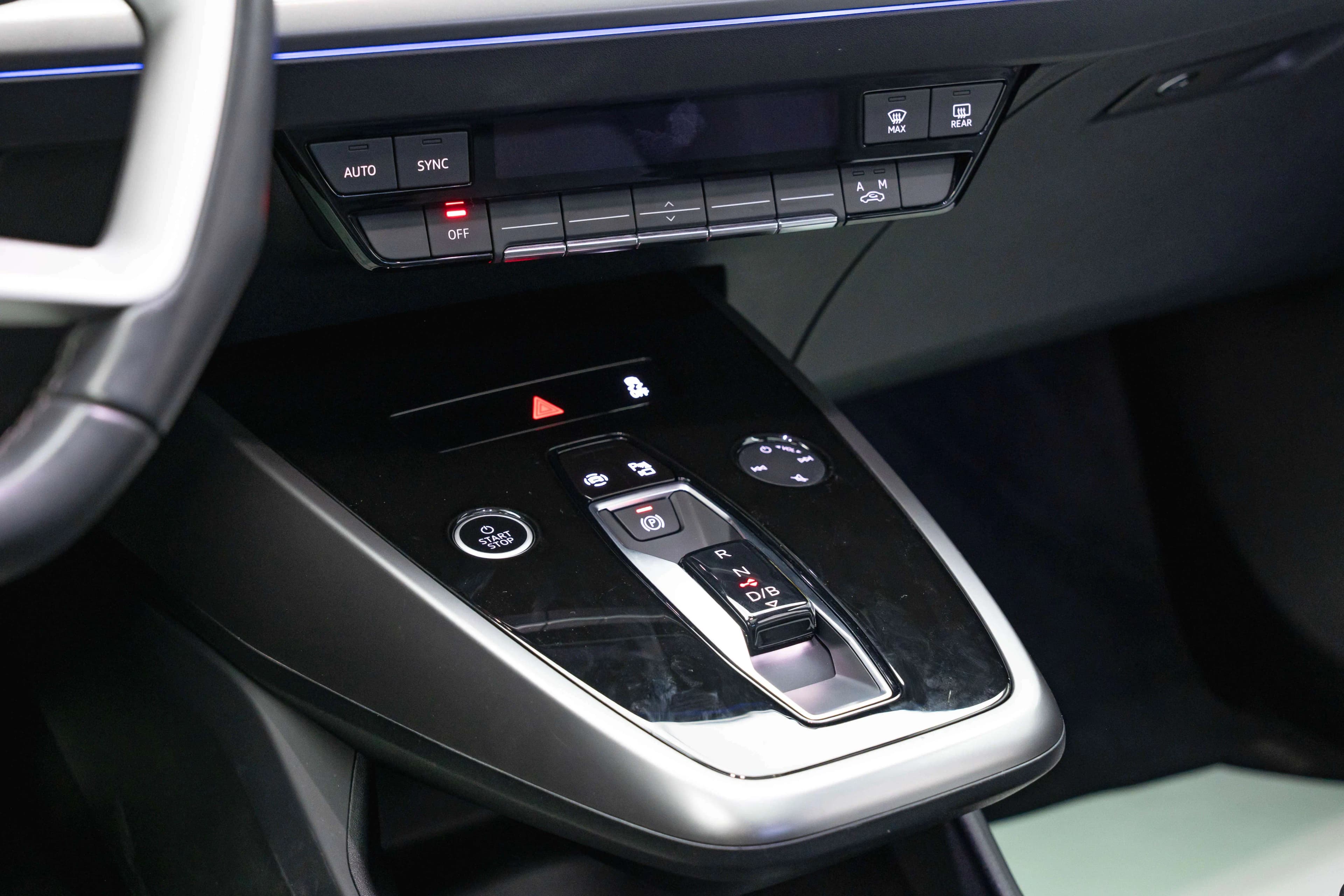 Audi Q4 e-tron 2023 г. 50072 км. — фото 16