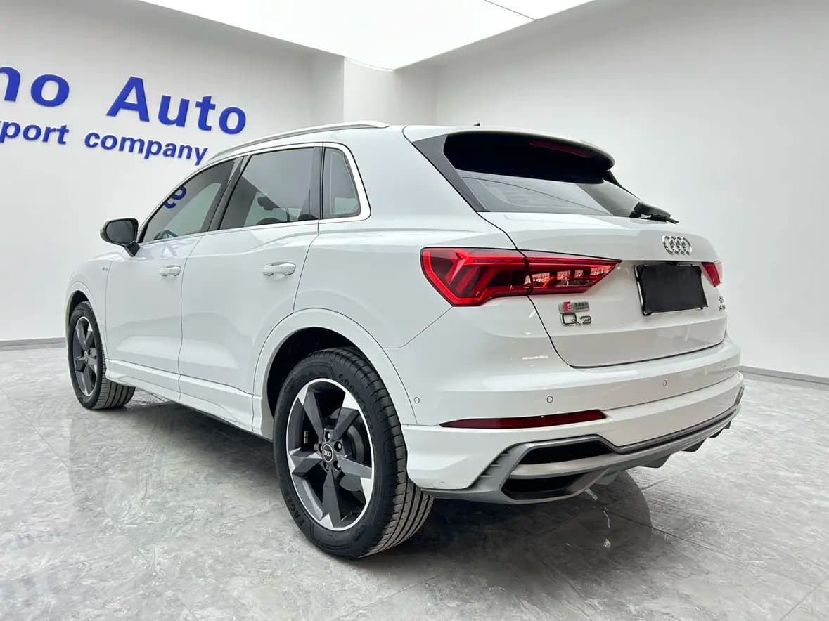 Audi Q3 2021 г. 36003 км. — фото 4