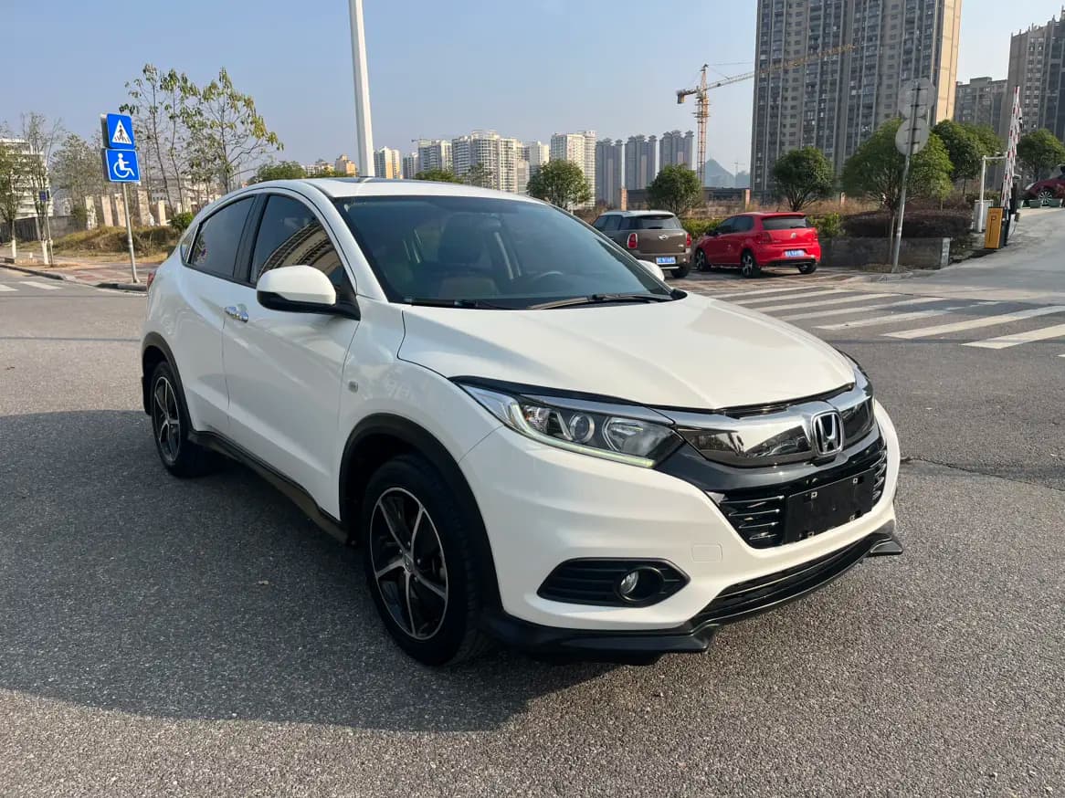 Honda Vezel 2021 г. 68054 км. — фото 3