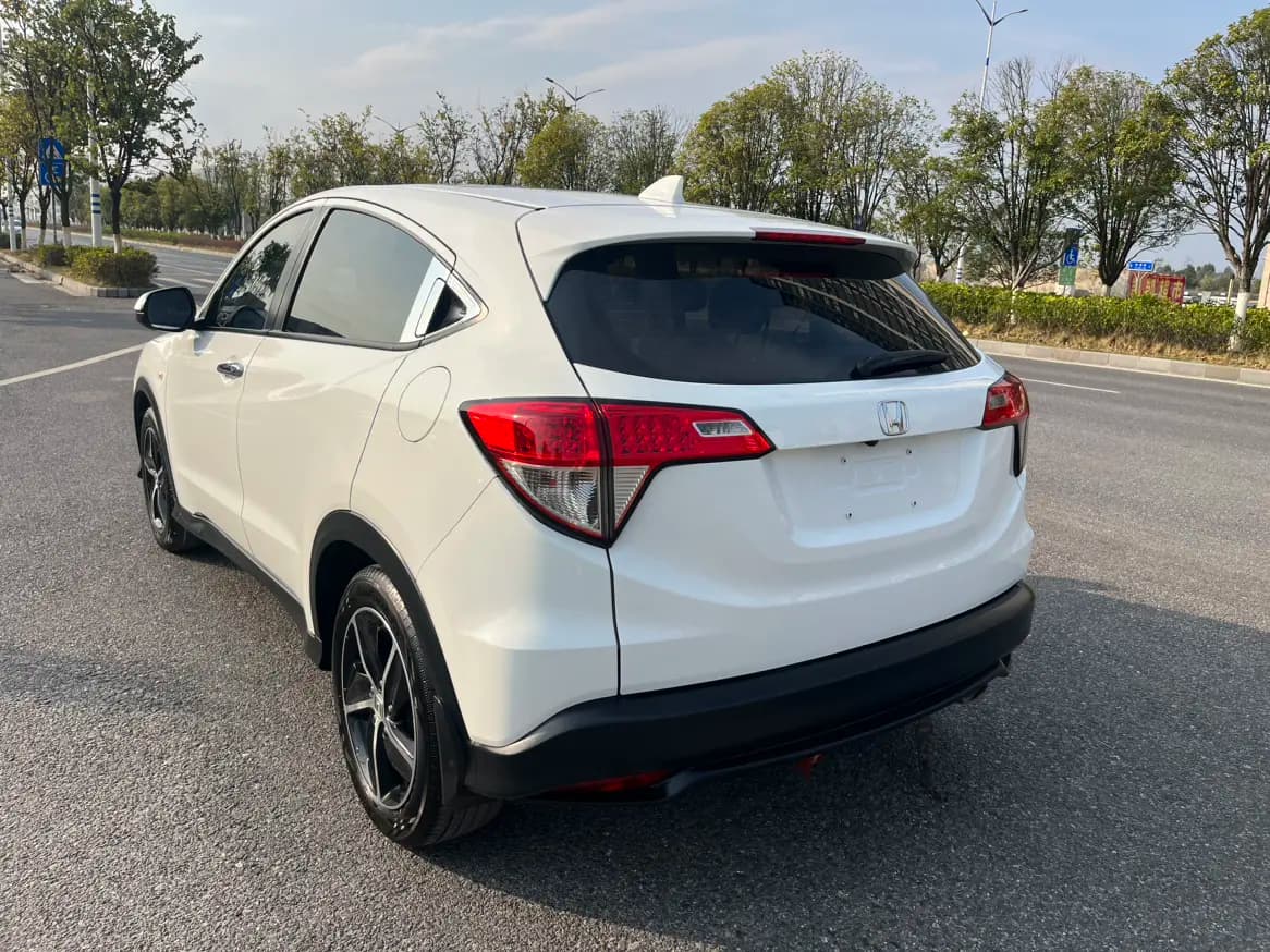 Honda Vezel 2021 г. 68054 км. — фото 5