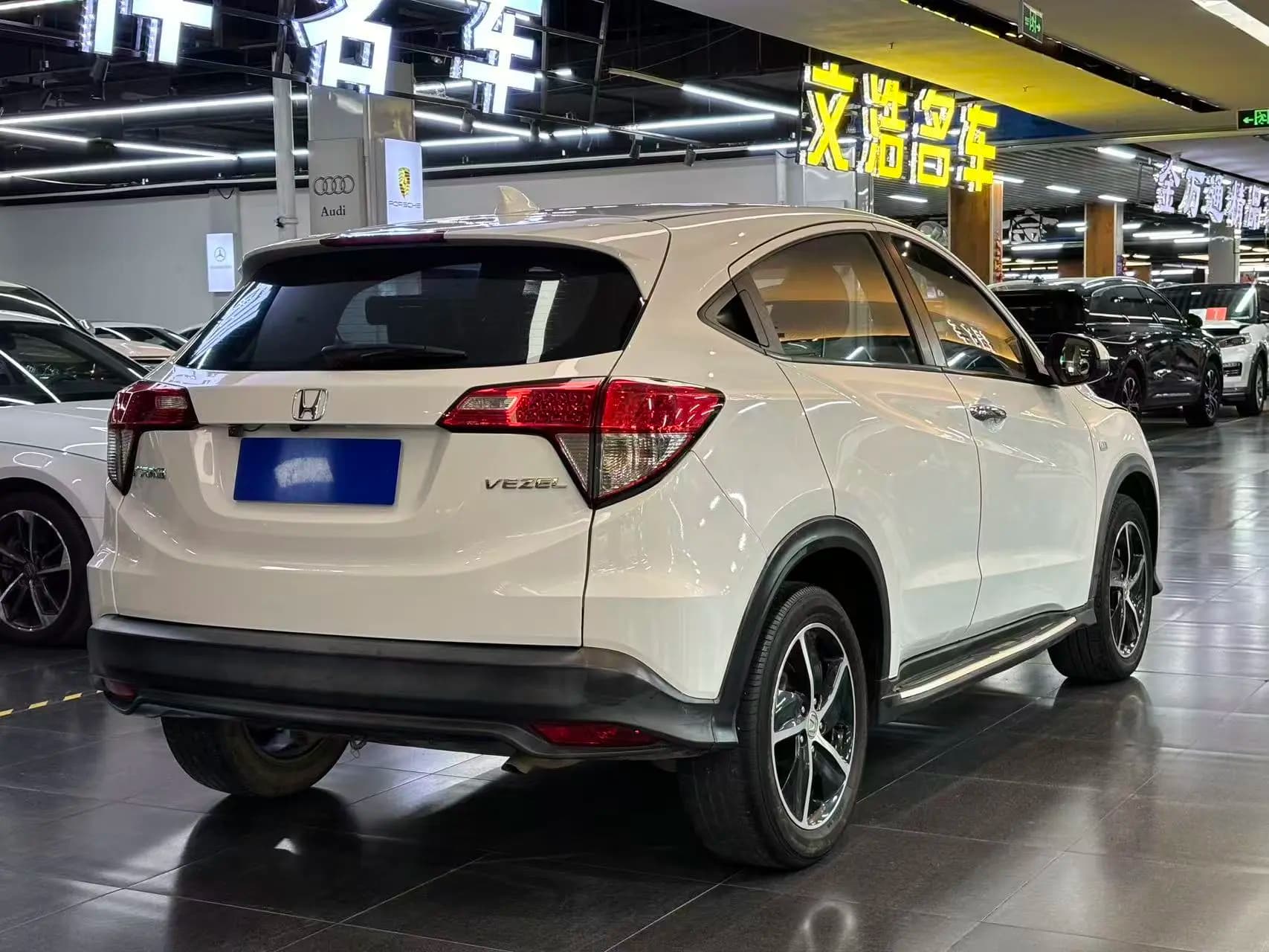 Honda Vezel 2022 г. 53056 км. — фото 6