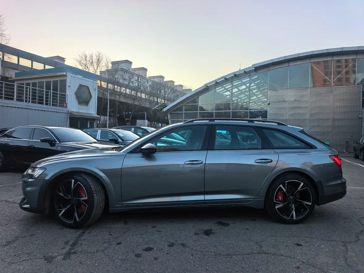Audi A6 2021 г. 83007 км. — фото 3