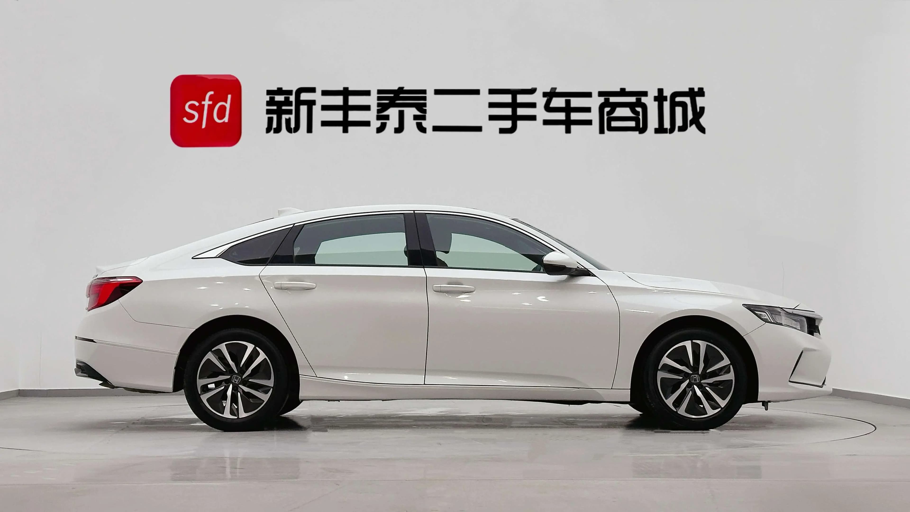 Honda Inspire 2022 г. 49092 км. — фото 7