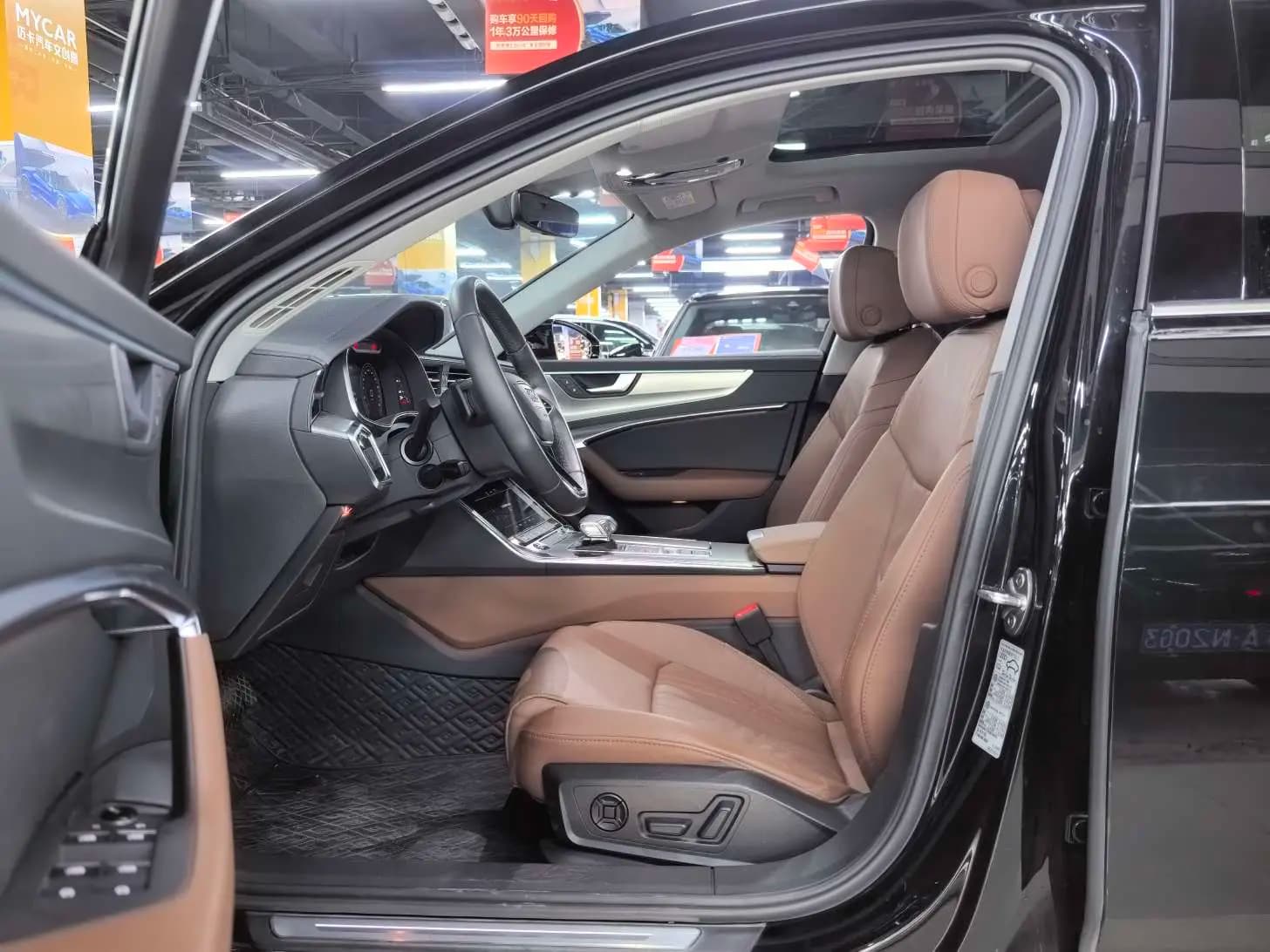 Audi A6L 2021 г. 73097 км. — фото 11