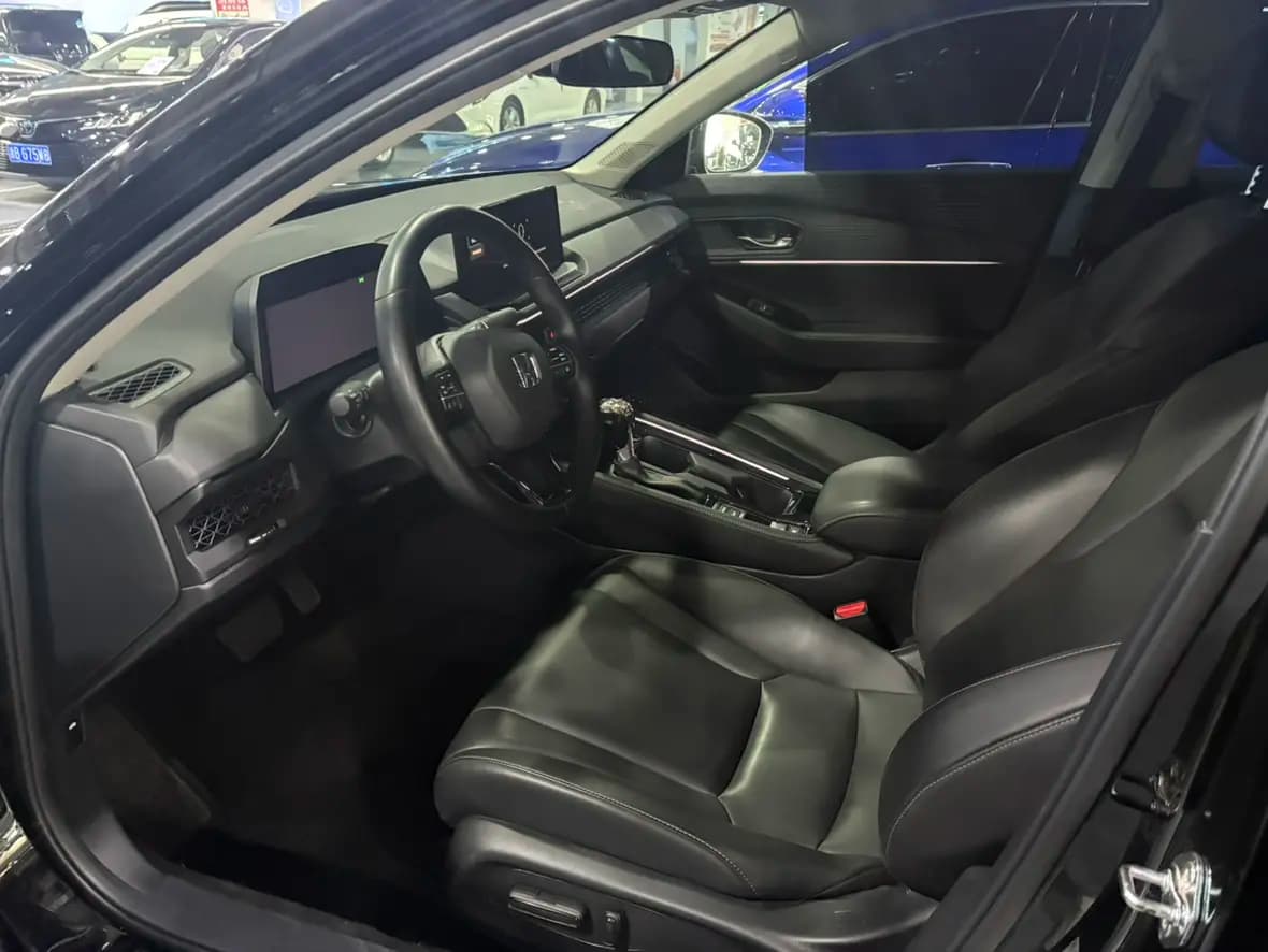Honda Accord 2024 г. 18000 км. — фото 10