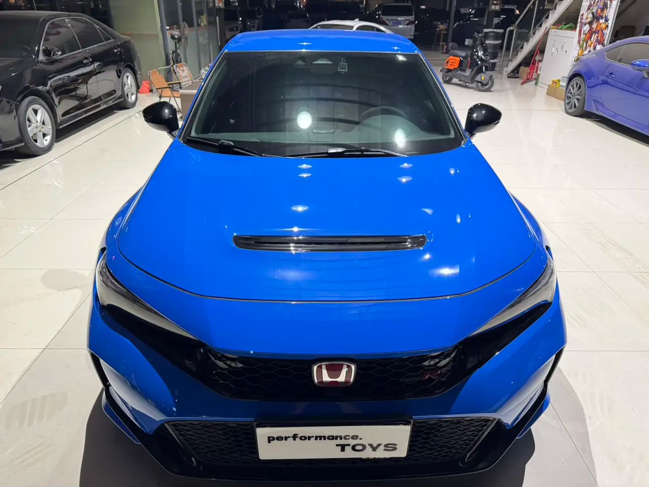 Honda Civic 2023 г. 11996 км. — фото 2