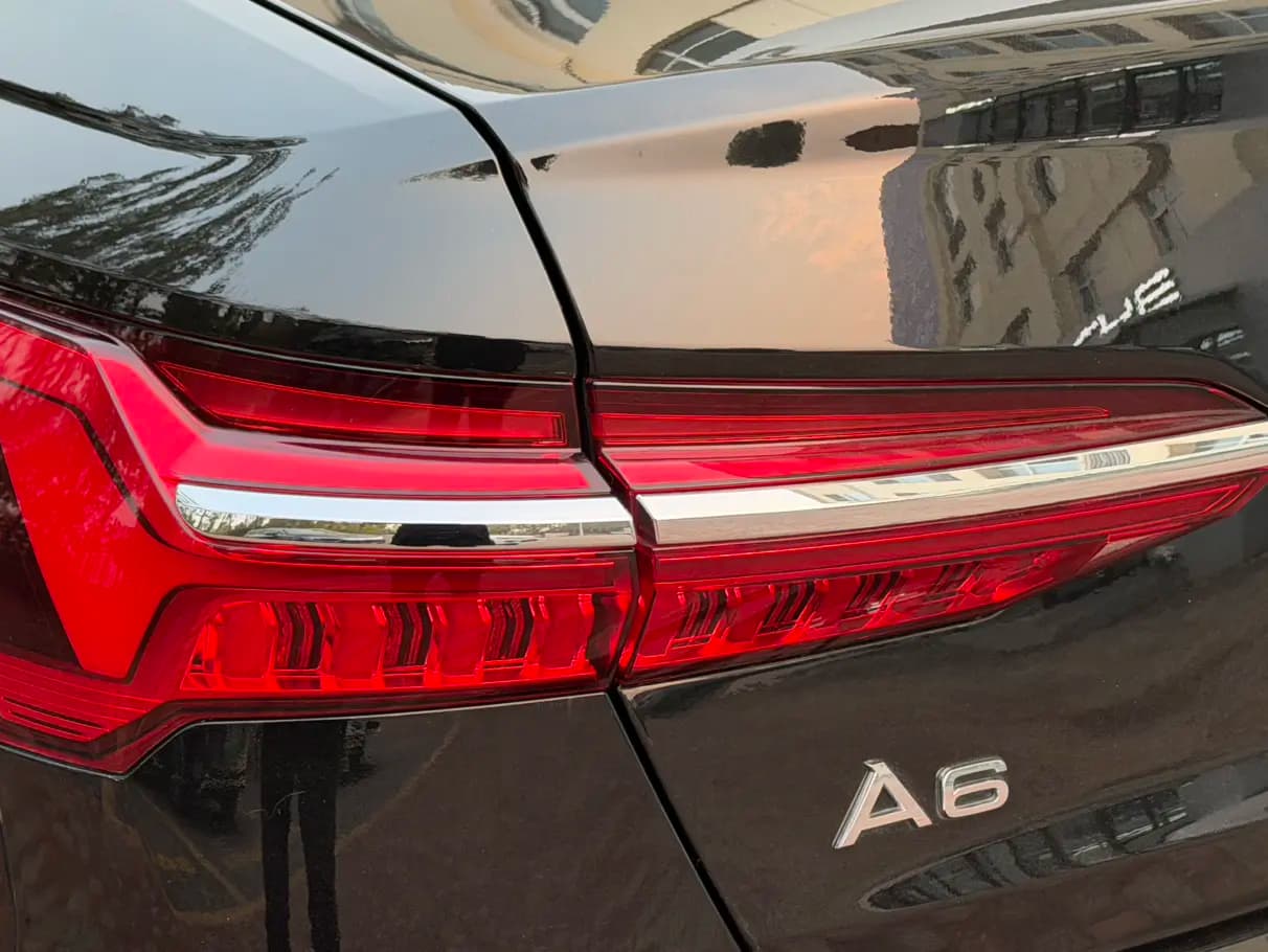 Audi A6L 2023 г. 86115 км. — фото 7