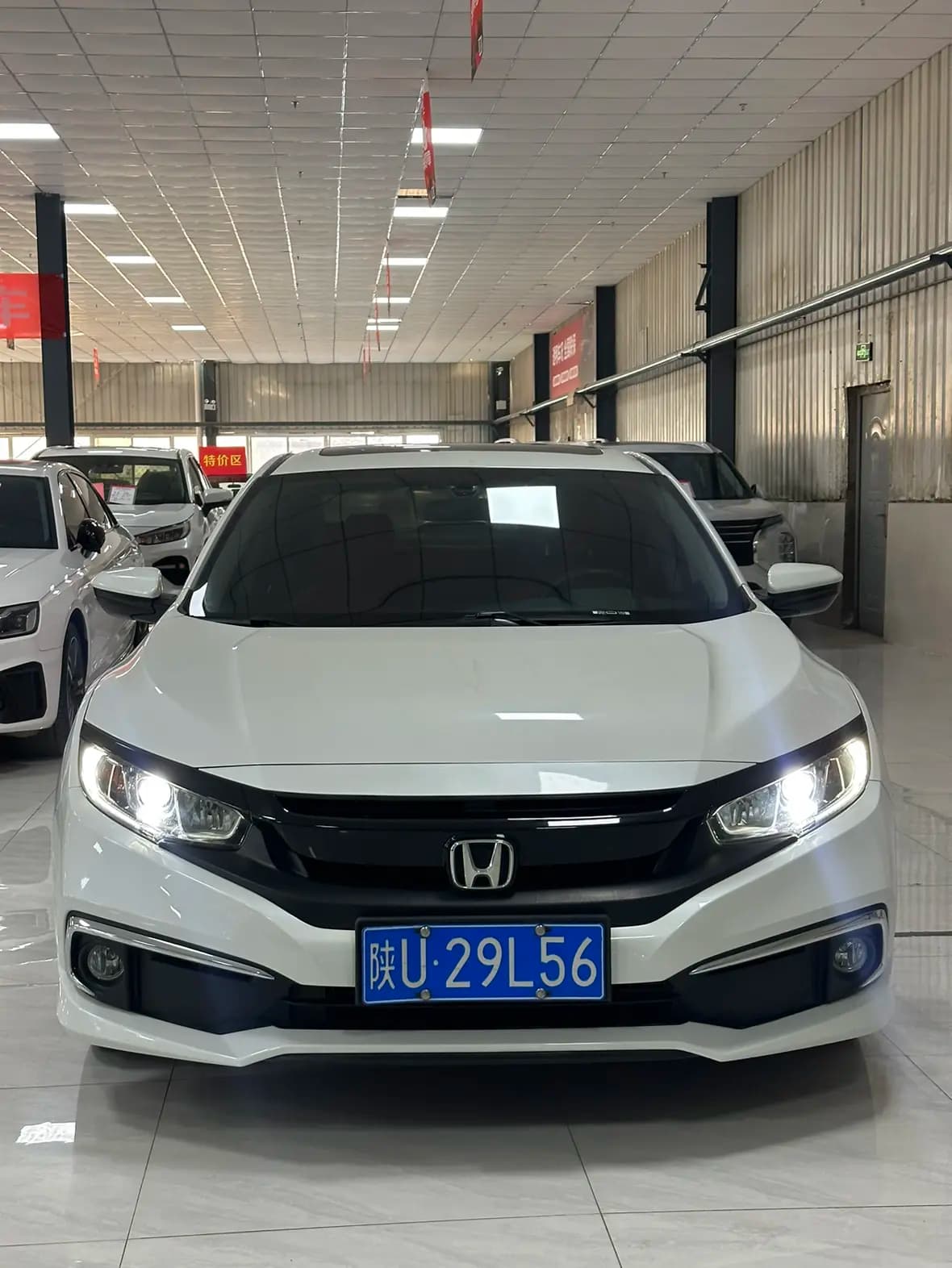 Honda Civic 2021 г. 70103 км. — фото 2