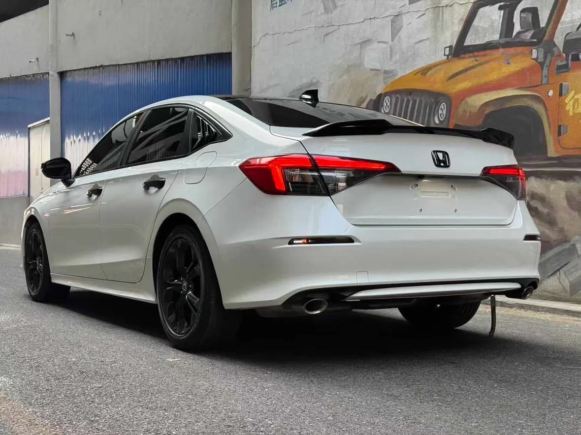 Honda Civic 2022 г. 50104 км. — фото 5