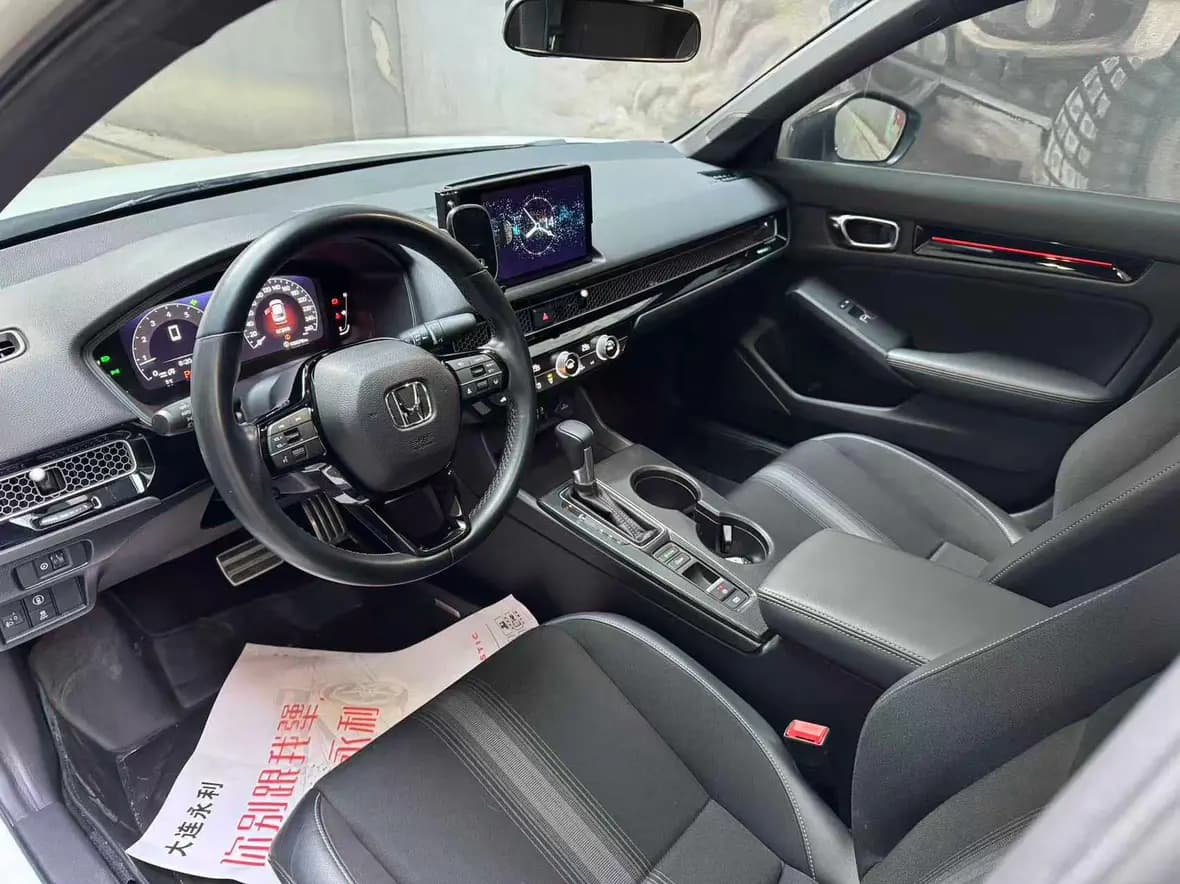 Honda Civic 2022 г. 50104 км. — фото 9