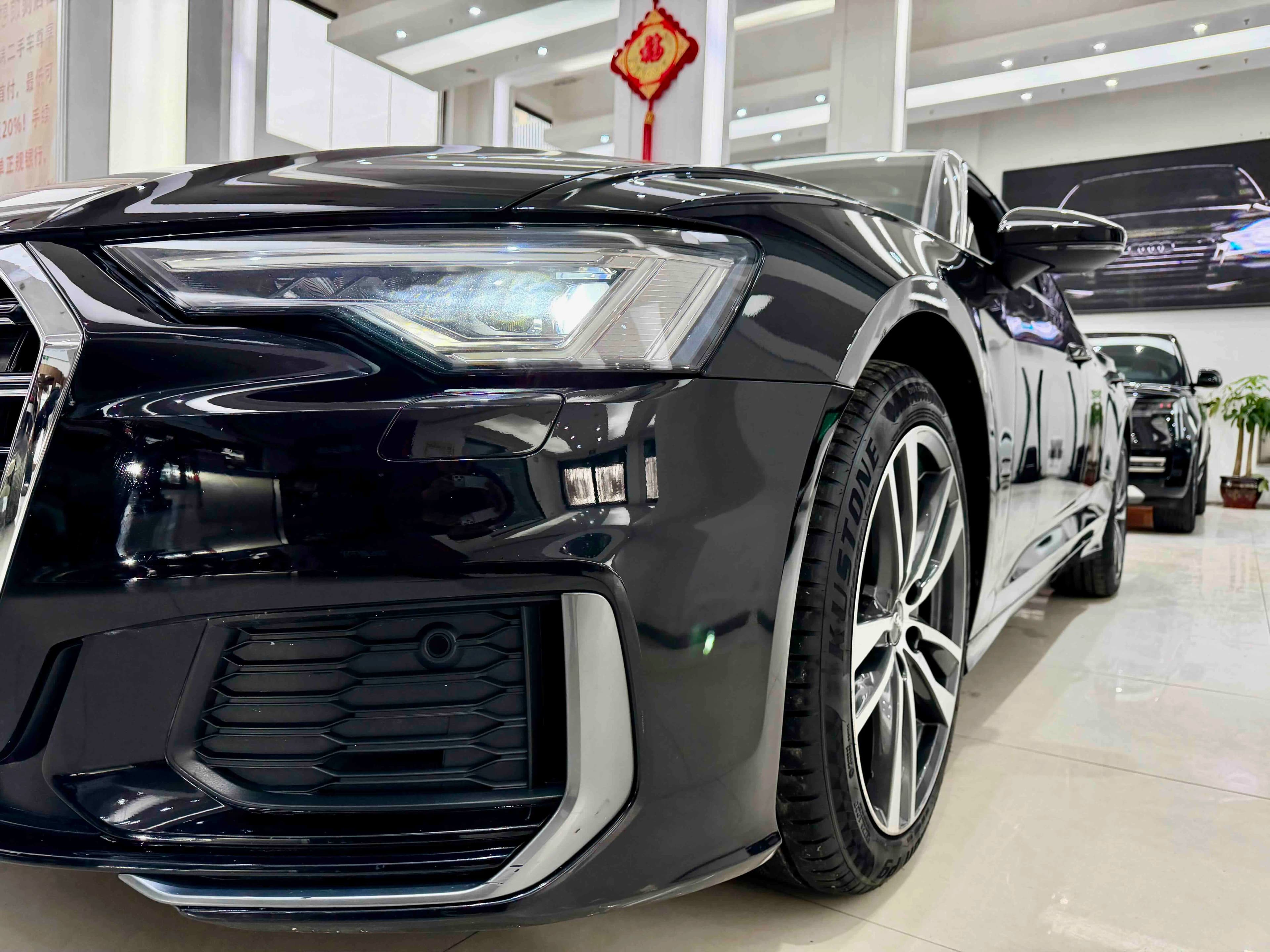 Audi A6L 2021 г. 104136 км. — фото 11