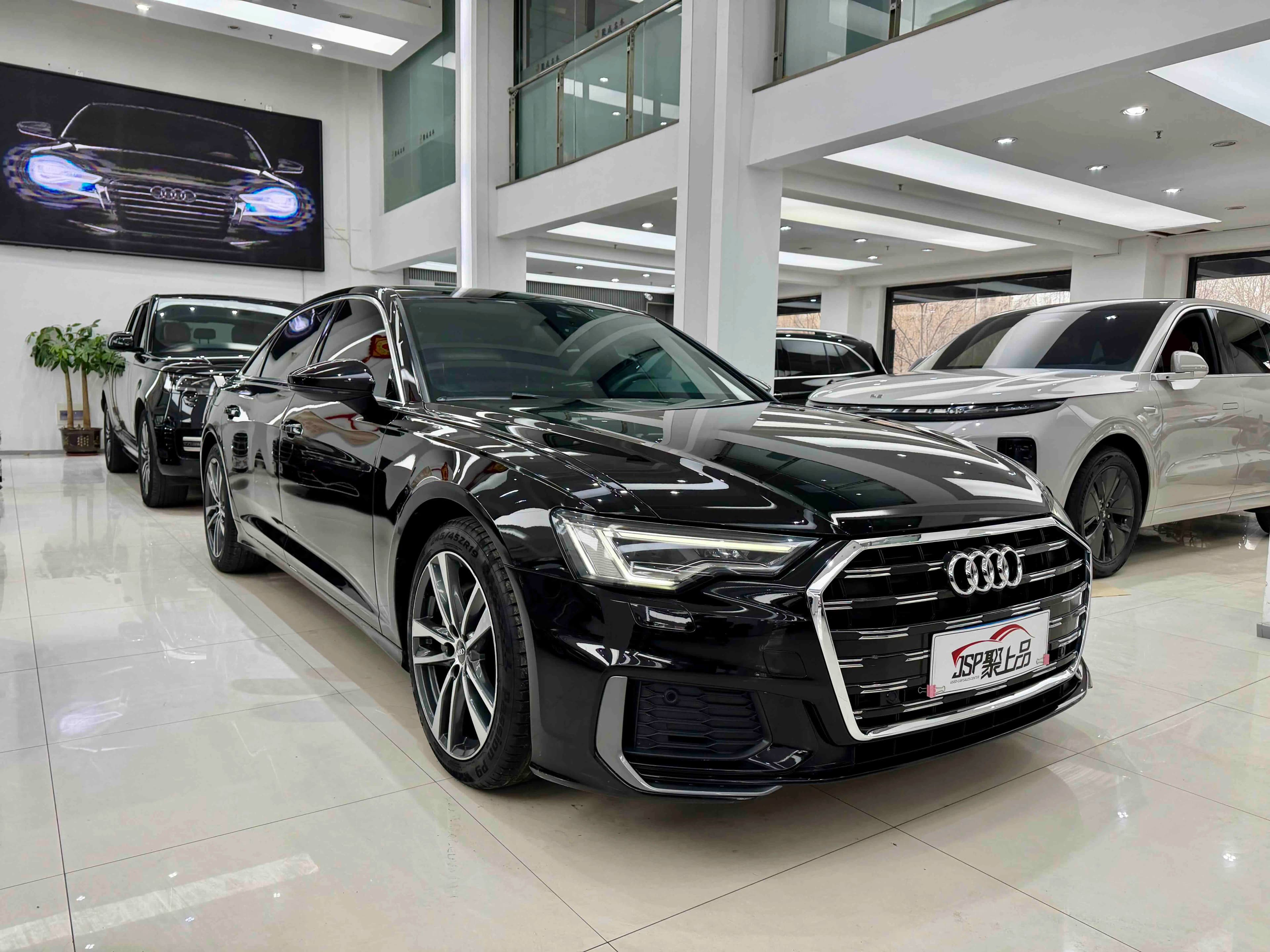 Audi A6L 2021 г. 104136 км. — фото 3