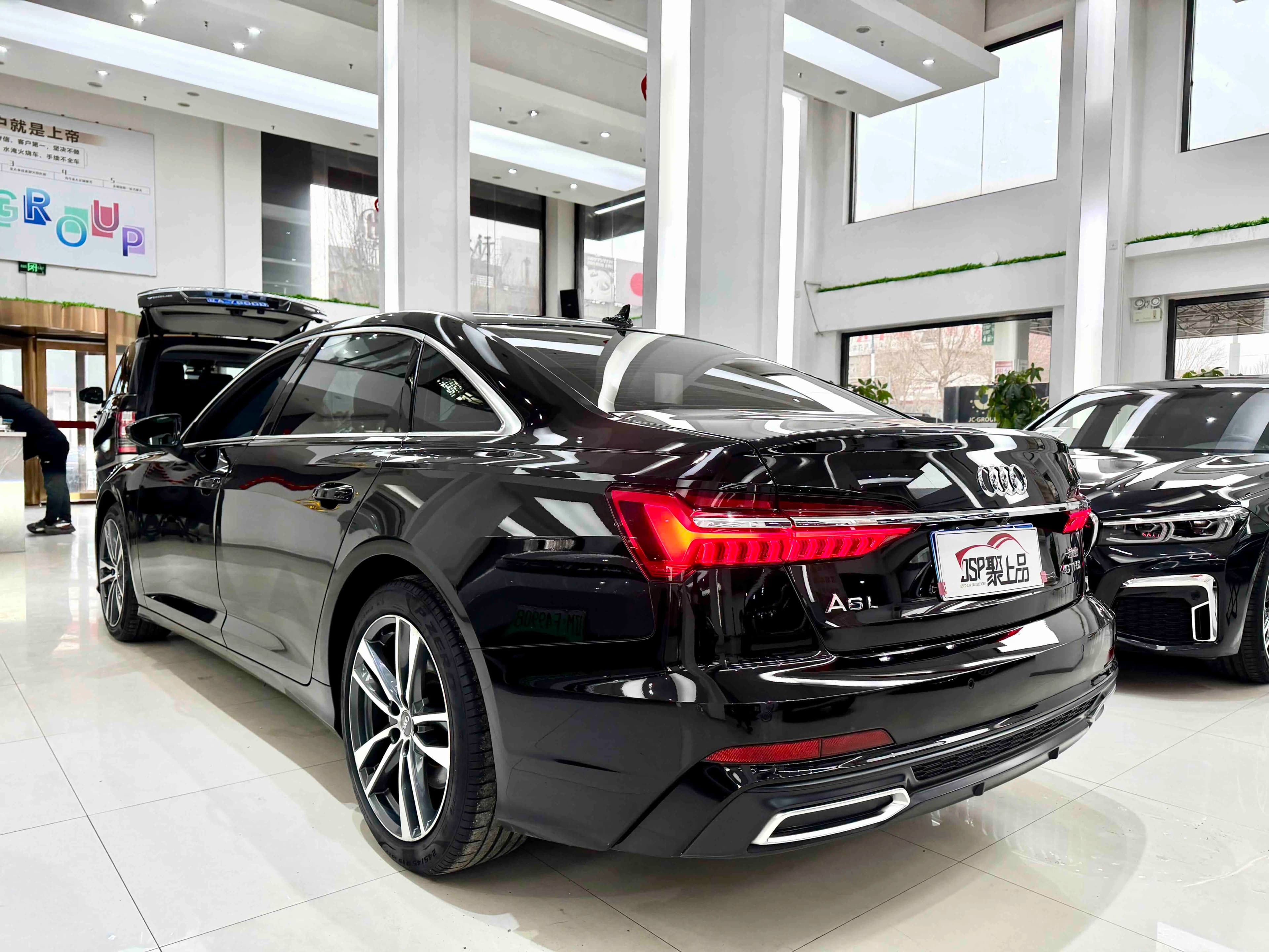 Audi A6L 2021 г. 104136 км. — фото 4