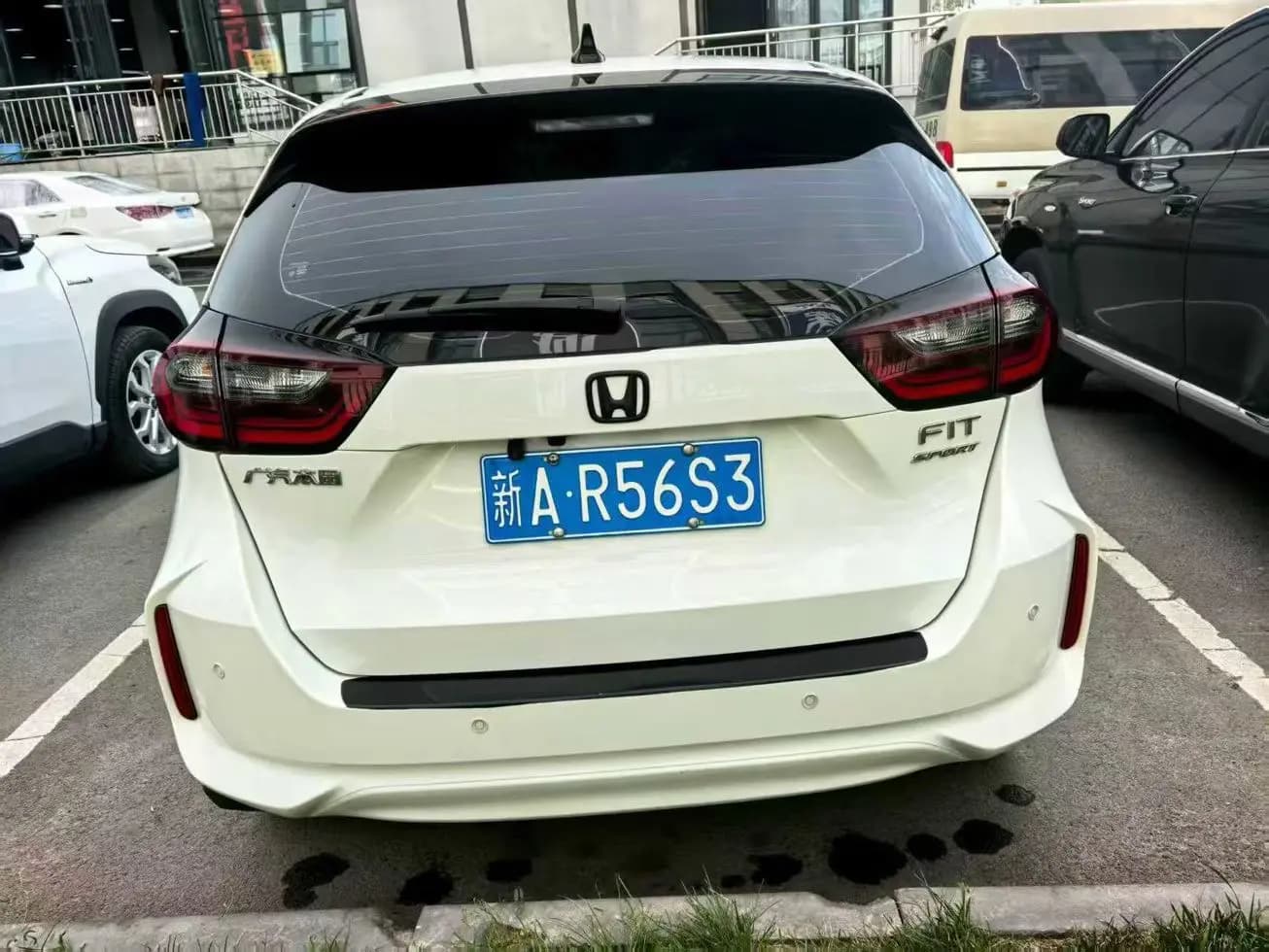Honda Fit 2022 г. 50077 км. — фото 4